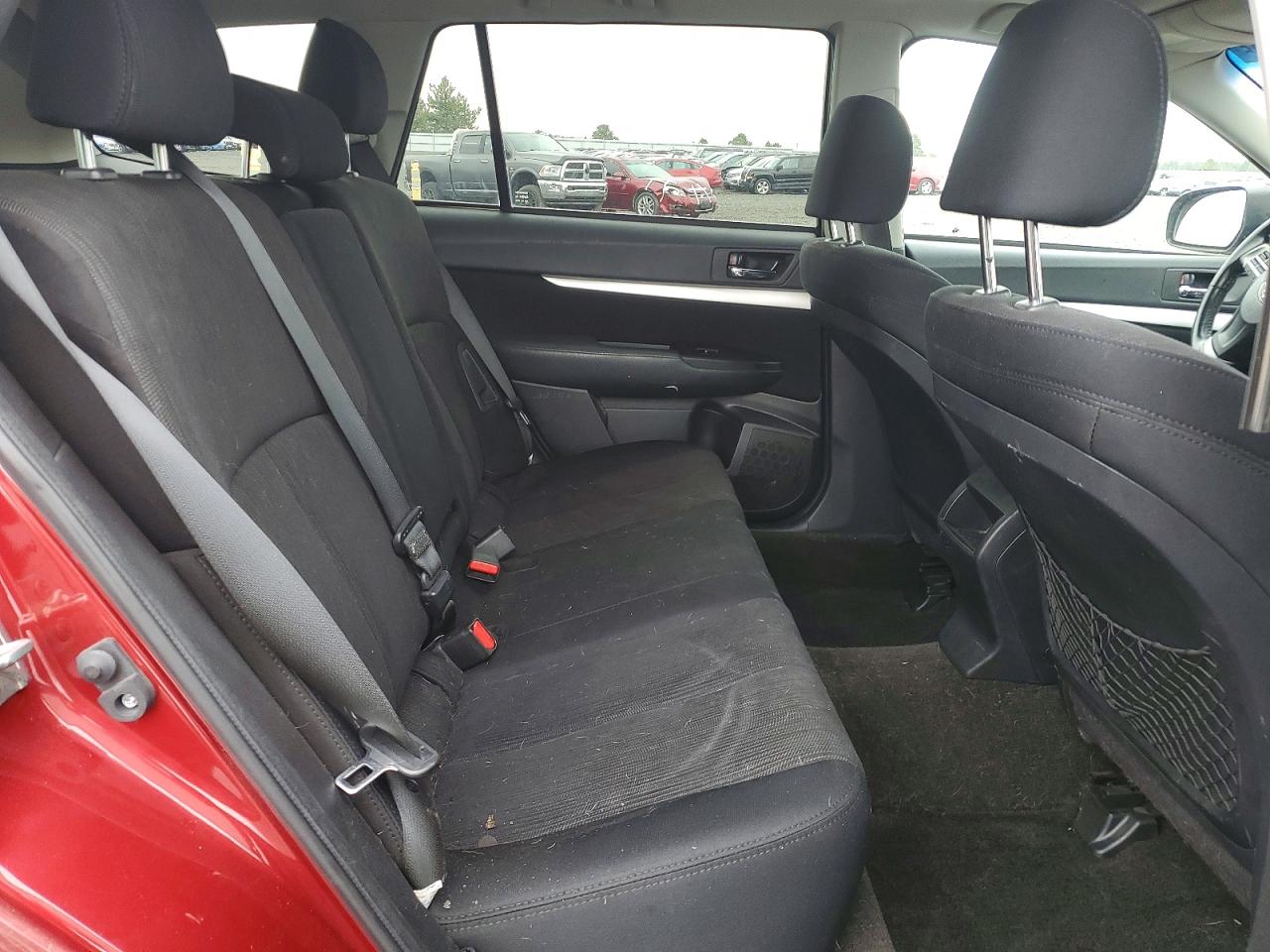 2013 Subaru Outback 2.5i Premium Red vin: 4S4BRBGC8D3284861