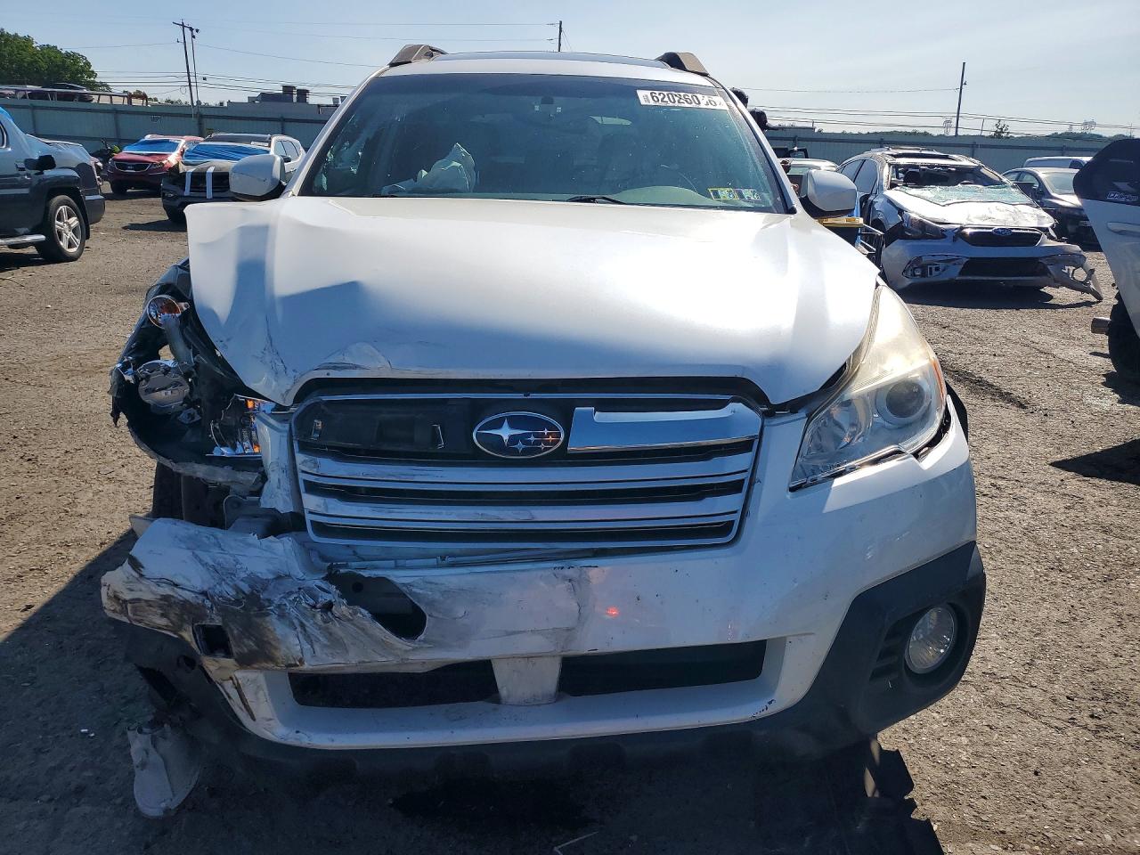 2013 Subaru Outback 2.5i Premium White vin: 4S4BRBGC8D3297920