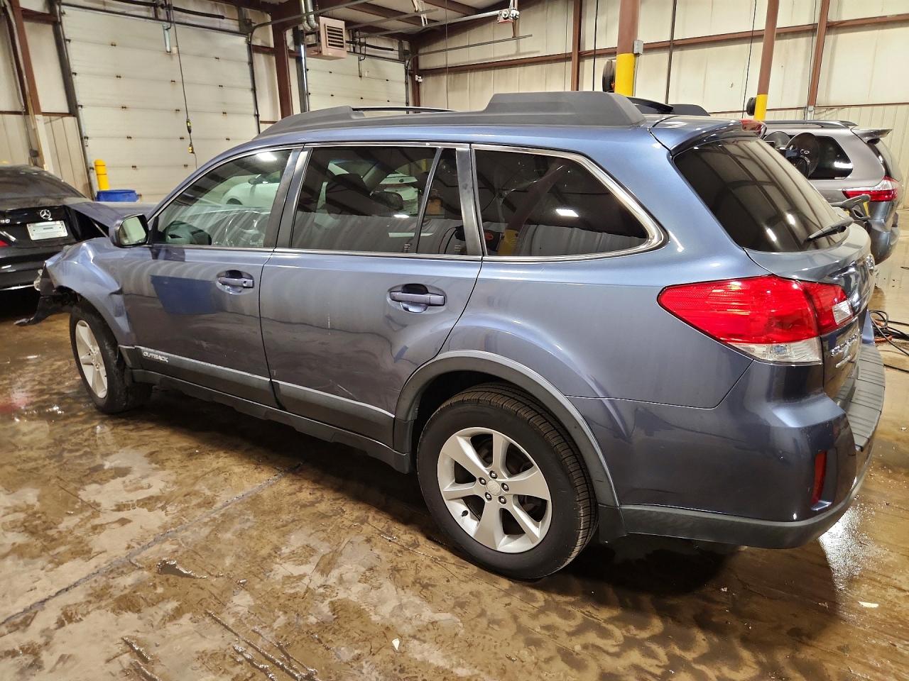 2013 Subaru Outback 2.5i Premium Blue vin: 4S4BRBGC8D3298100