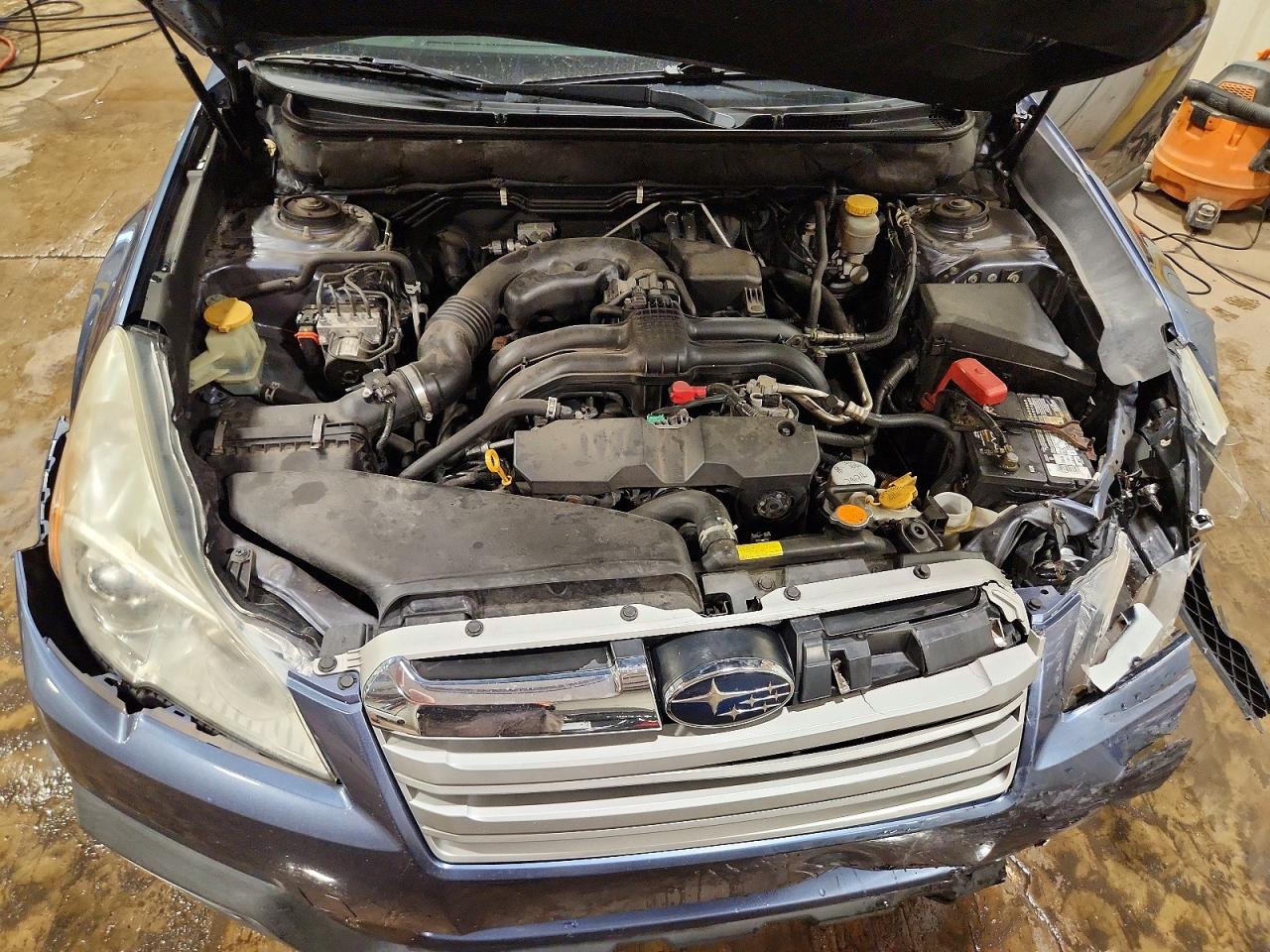 2013 Subaru Outback 2.5i Premium Blue vin: 4S4BRBGC8D3298100