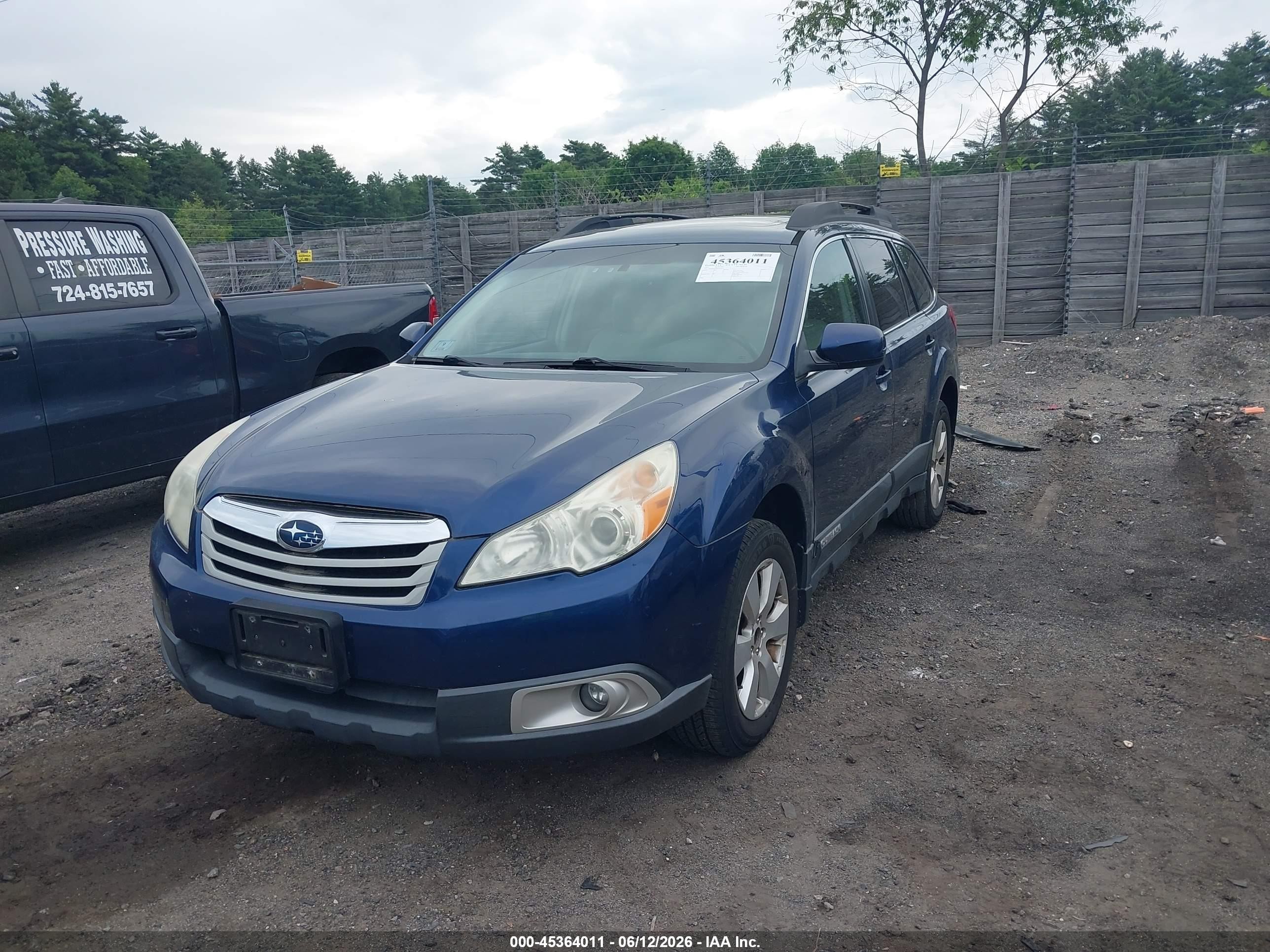 2011 Subaru Outback 2.5i Premium Синий vin: 4S4BRBGC9B3322613