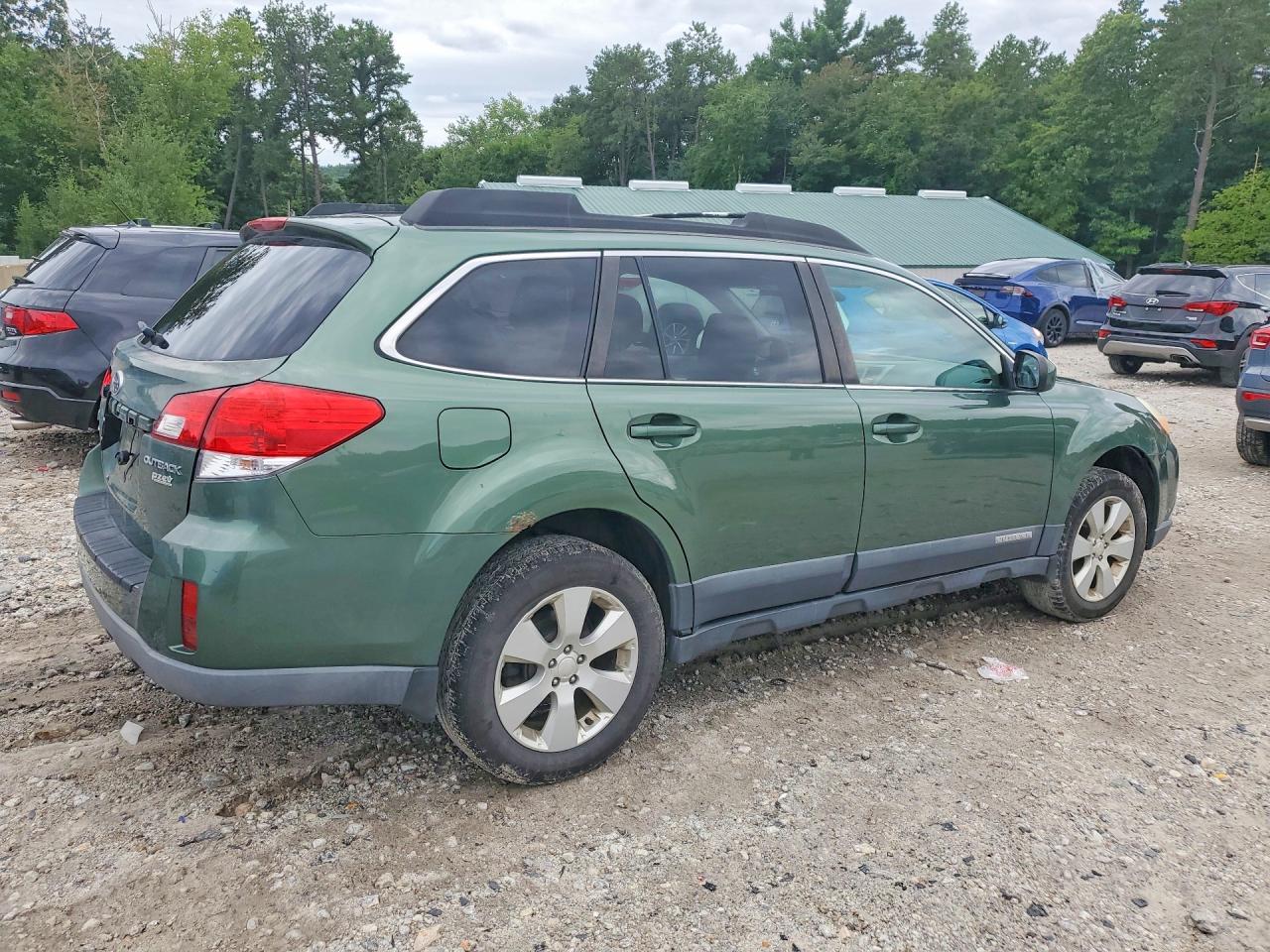2010 Subaru Outback 2.5i Premium Green vin: 4S4BRBGCXA3350757