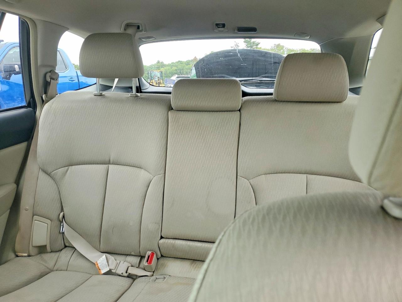 2010 Subaru Outback 2.5i Premium Green vin: 4S4BRBGCXA3350757
