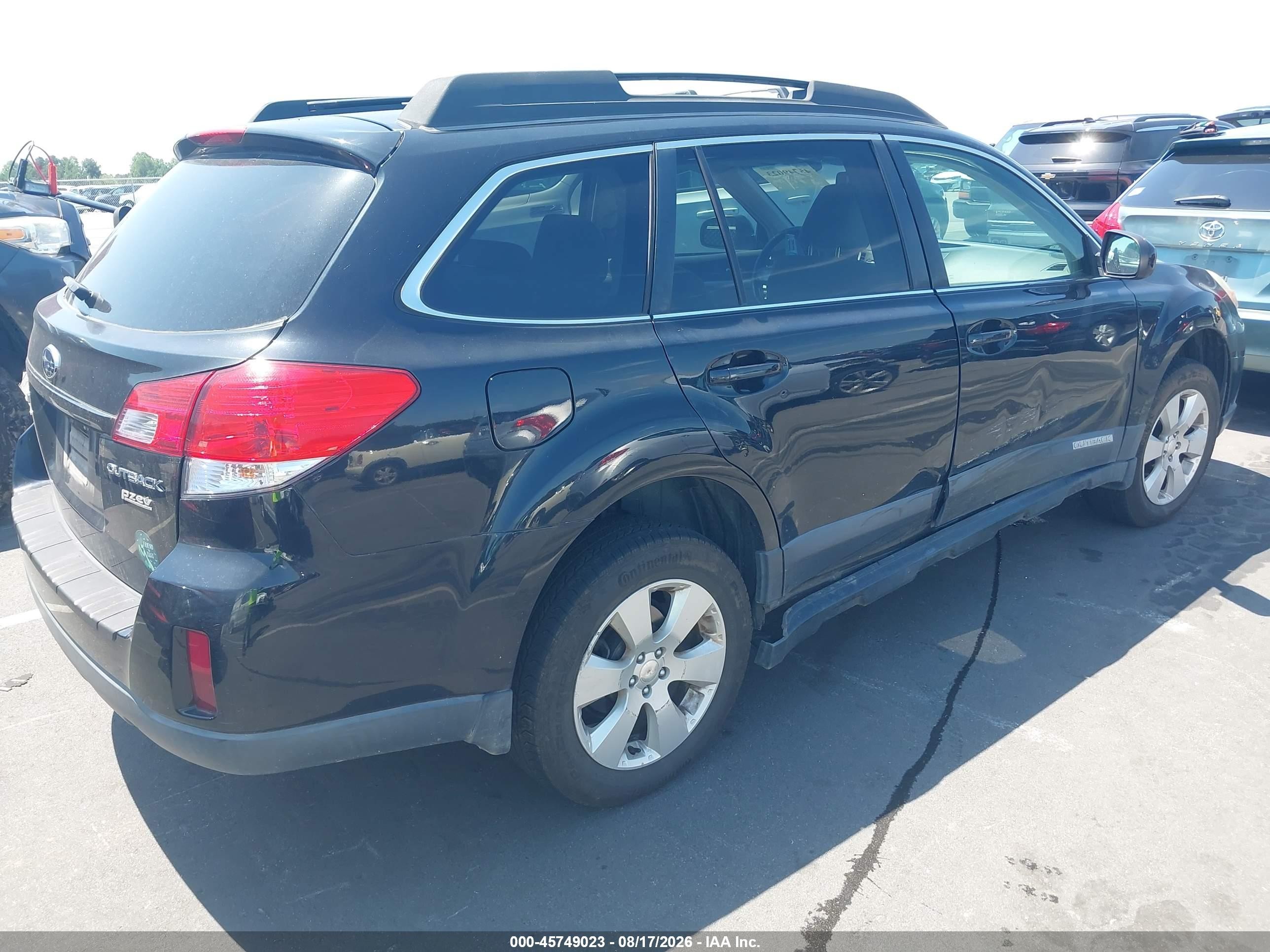 2011 Subaru Outback 2.5i Premium Black vin: 4S4BRBGCXB3345320