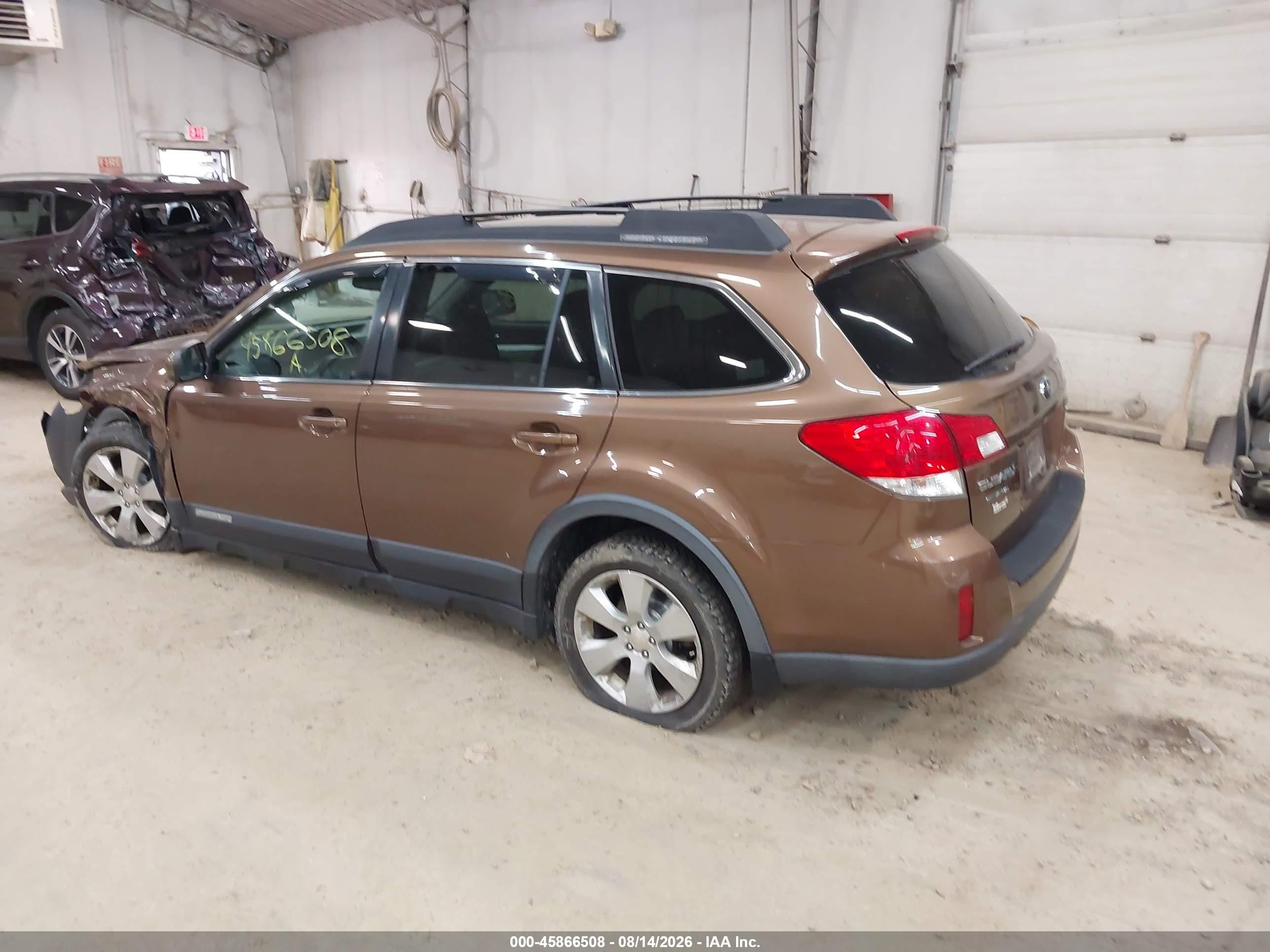 2011 Subaru Outback 2.5i Premium Brown vin: 4S4BRBGCXB3374039