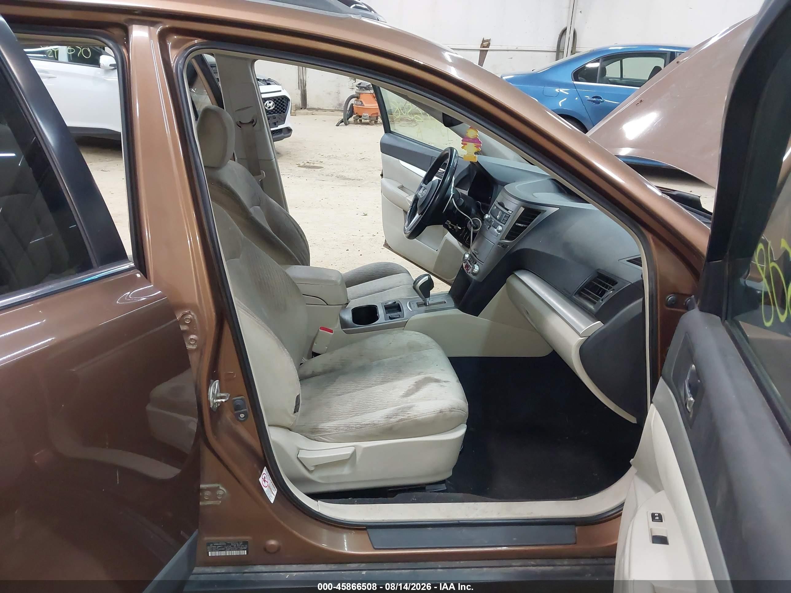 2011 Subaru Outback 2.5i Premium Brown vin: 4S4BRBGCXB3374039