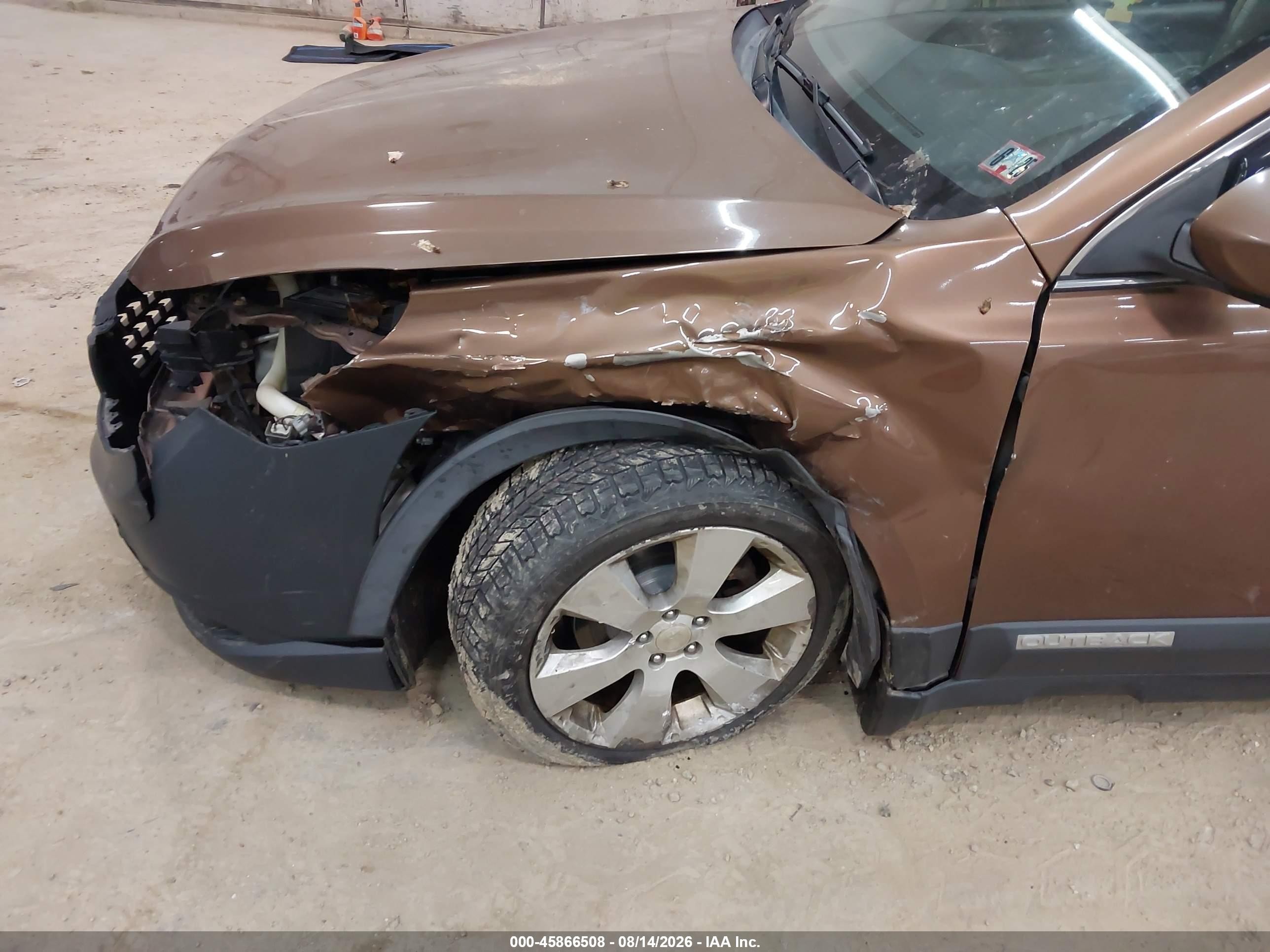 2011 Subaru Outback 2.5i Premium Brown vin: 4S4BRBGCXB3374039