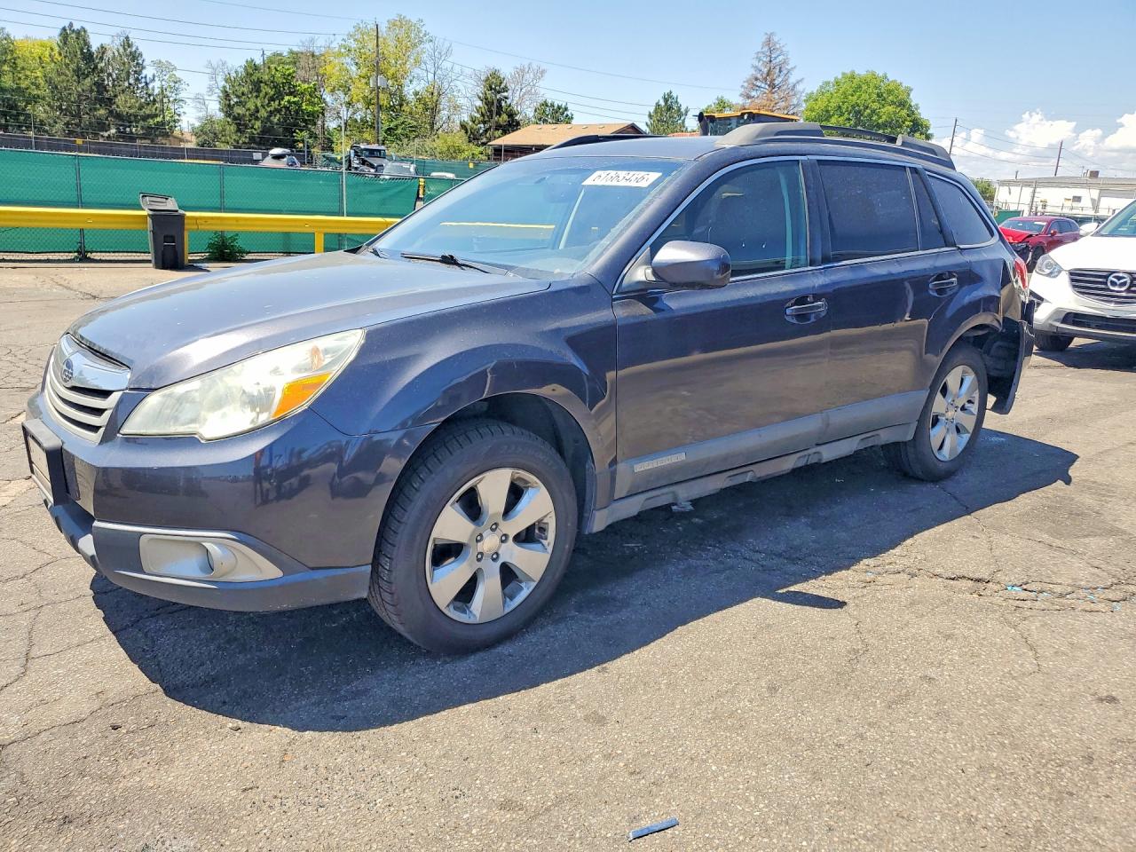 2012 Subaru Outback 2.5i Premium Gray vin: 4S4BRBGCXC3204118