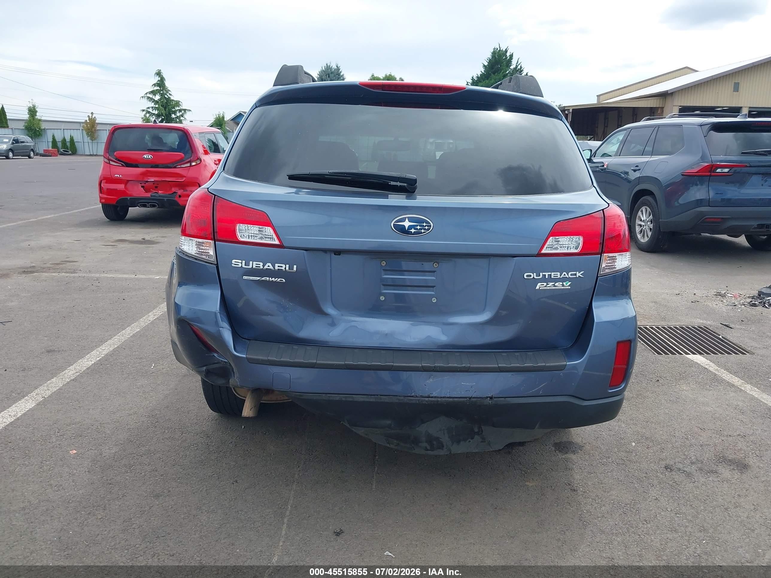 2013 Subaru Outback 2.5i Premium Light Blue vin: 4S4BRBGCXD3293528