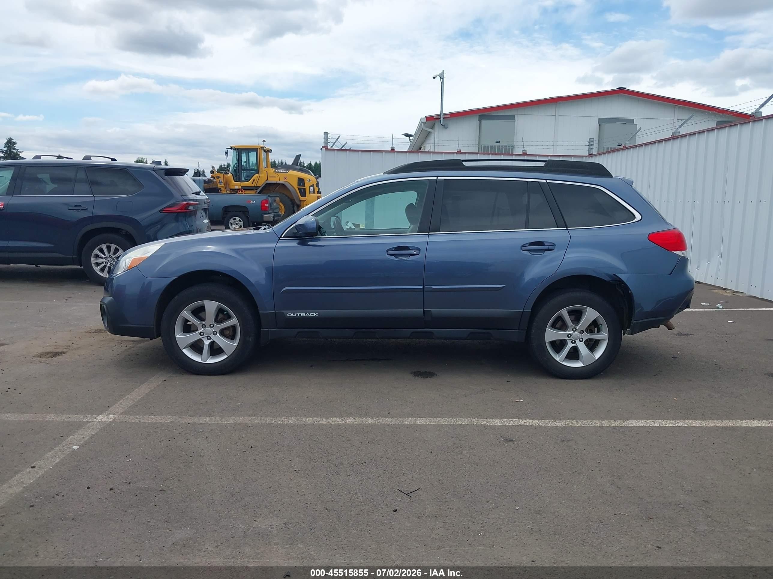 2013 Subaru Outback 2.5i Premium Light Blue vin: 4S4BRBGCXD3293528
