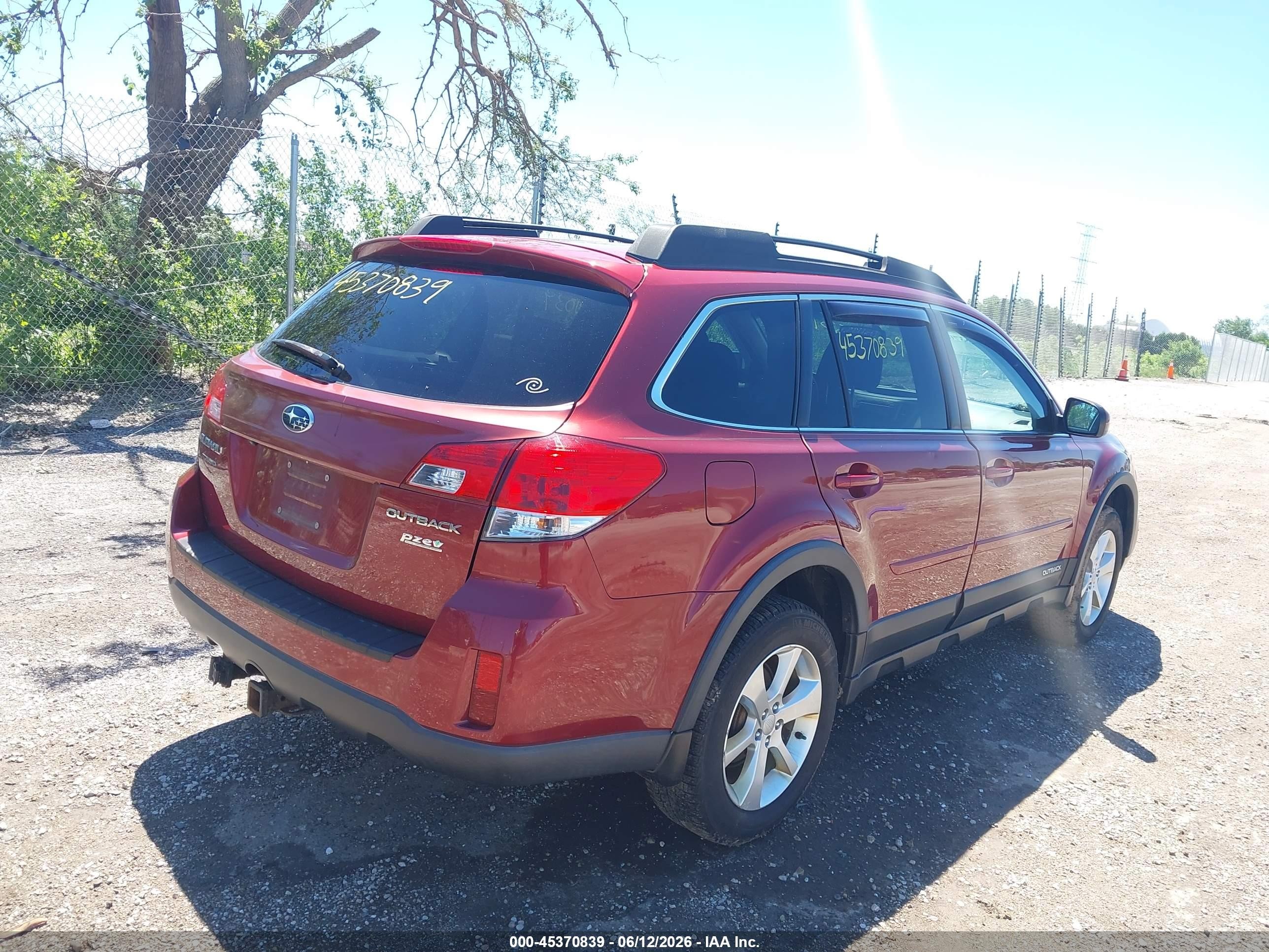2013 Subaru Outback 2.5i Premium Red vin: 4S4BRBGCXD3319254