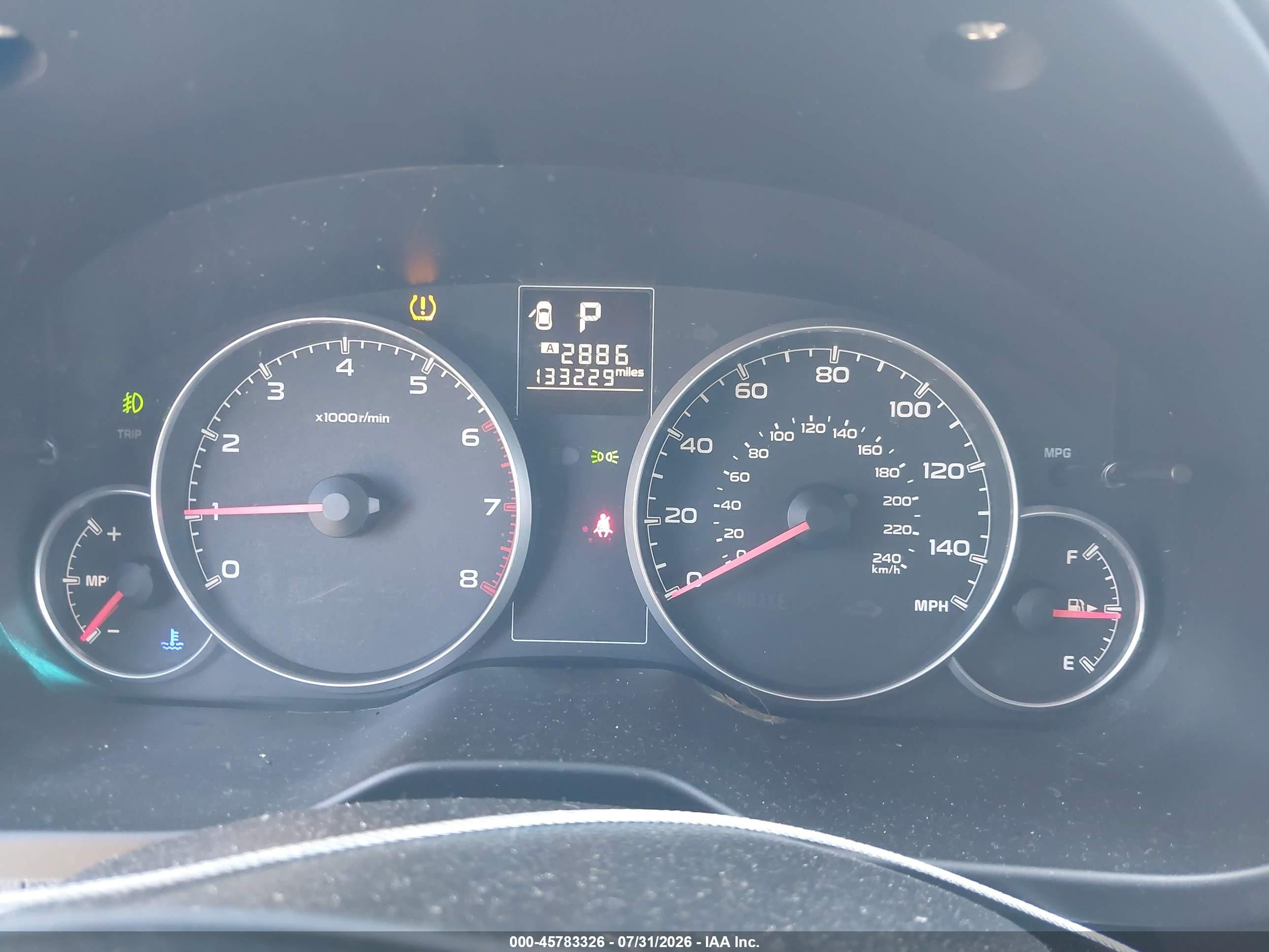 2013 Subaru Outback 2.5i Premium Silver vin: 4S4BRBHC6D3284176