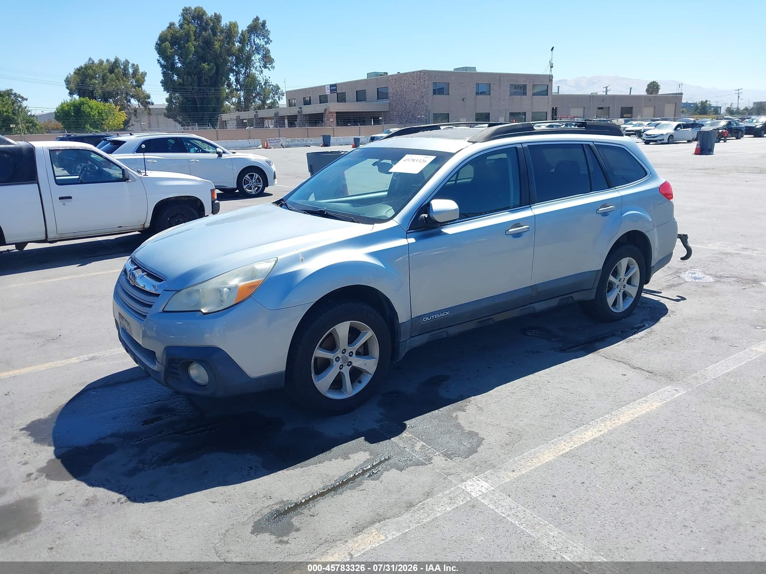 2013 Subaru Outback 2.5i Premium Silver vin: 4S4BRBHC6D3284176