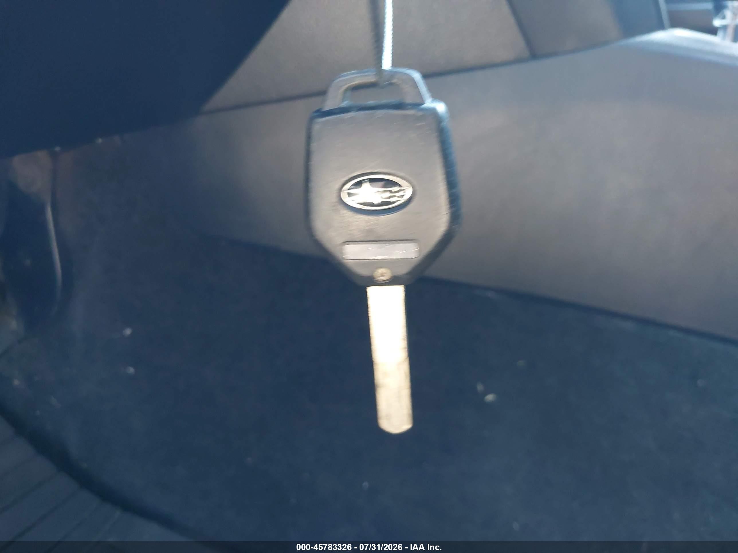 2013 Subaru Outback 2.5i Premium Silver vin: 4S4BRBHC6D3284176