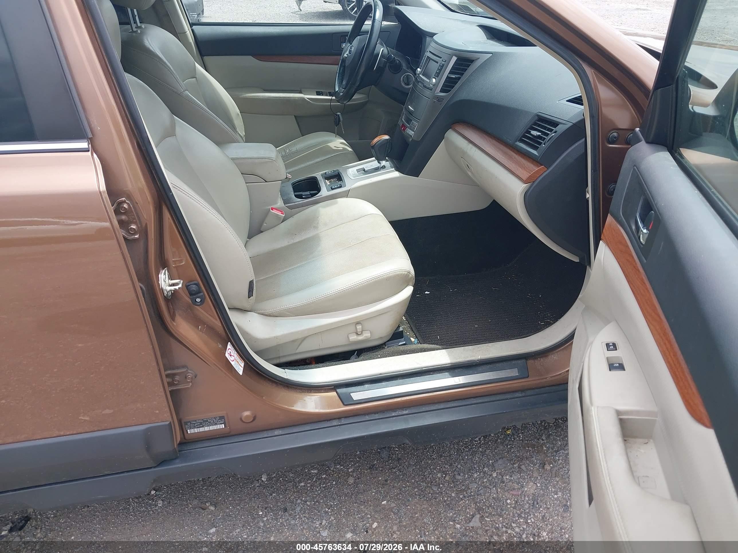 2013 Subaru Outback 2.5i Limited Brown vin: 4S4BRBJC1D3261916