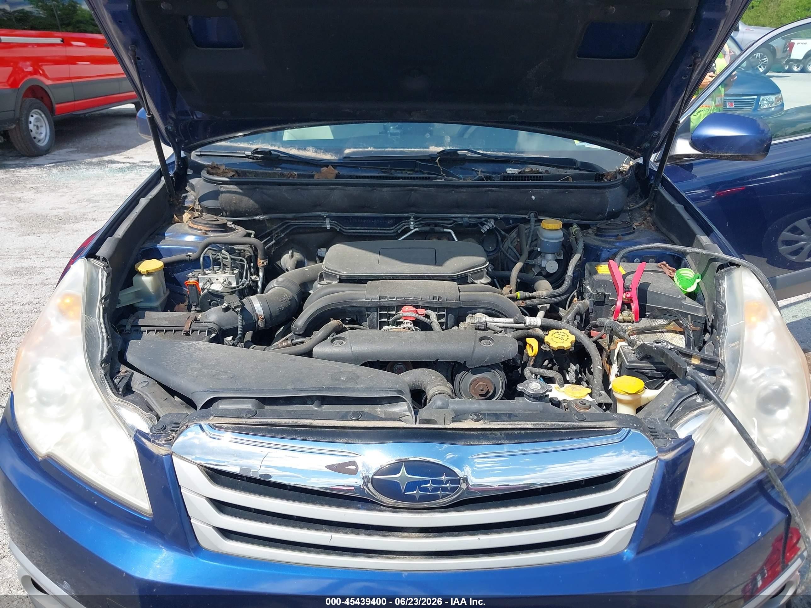 2010 Subaru Outback 2.5i Limited Blue vin: 4S4BRBJC2A3344430