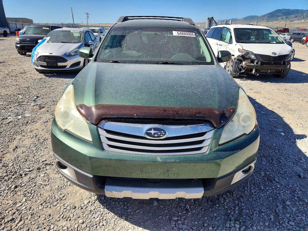 2010 Subaru Outback 2.5i Limited Green vin: 4S4BRBJC2A3361258