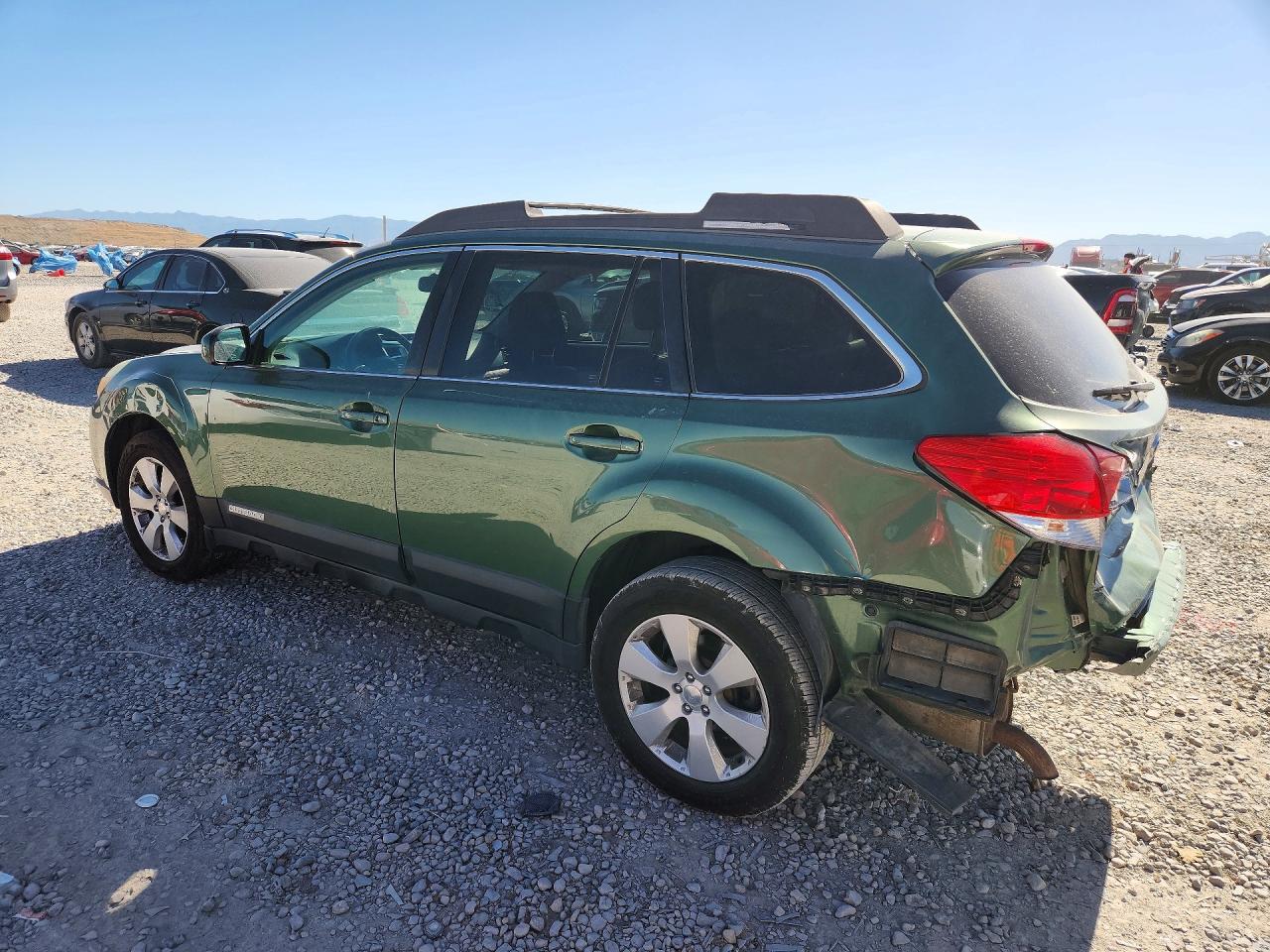 2010 Subaru Outback 2.5i Limited Green vin: 4S4BRBJC2A3361258