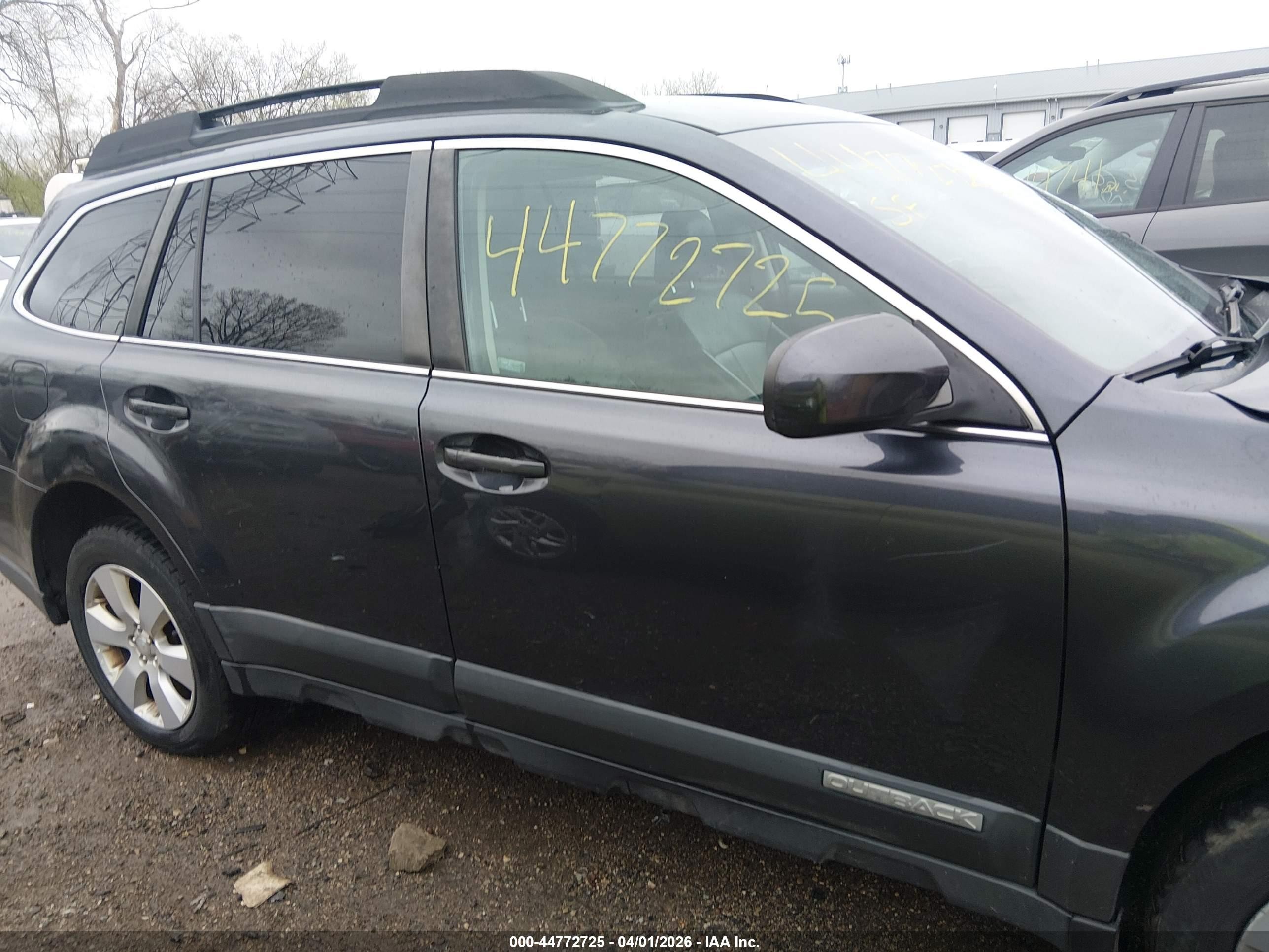 2011 Subaru Outback 2.5i Limited Gray vin: 4S4BRBJC2B3338919