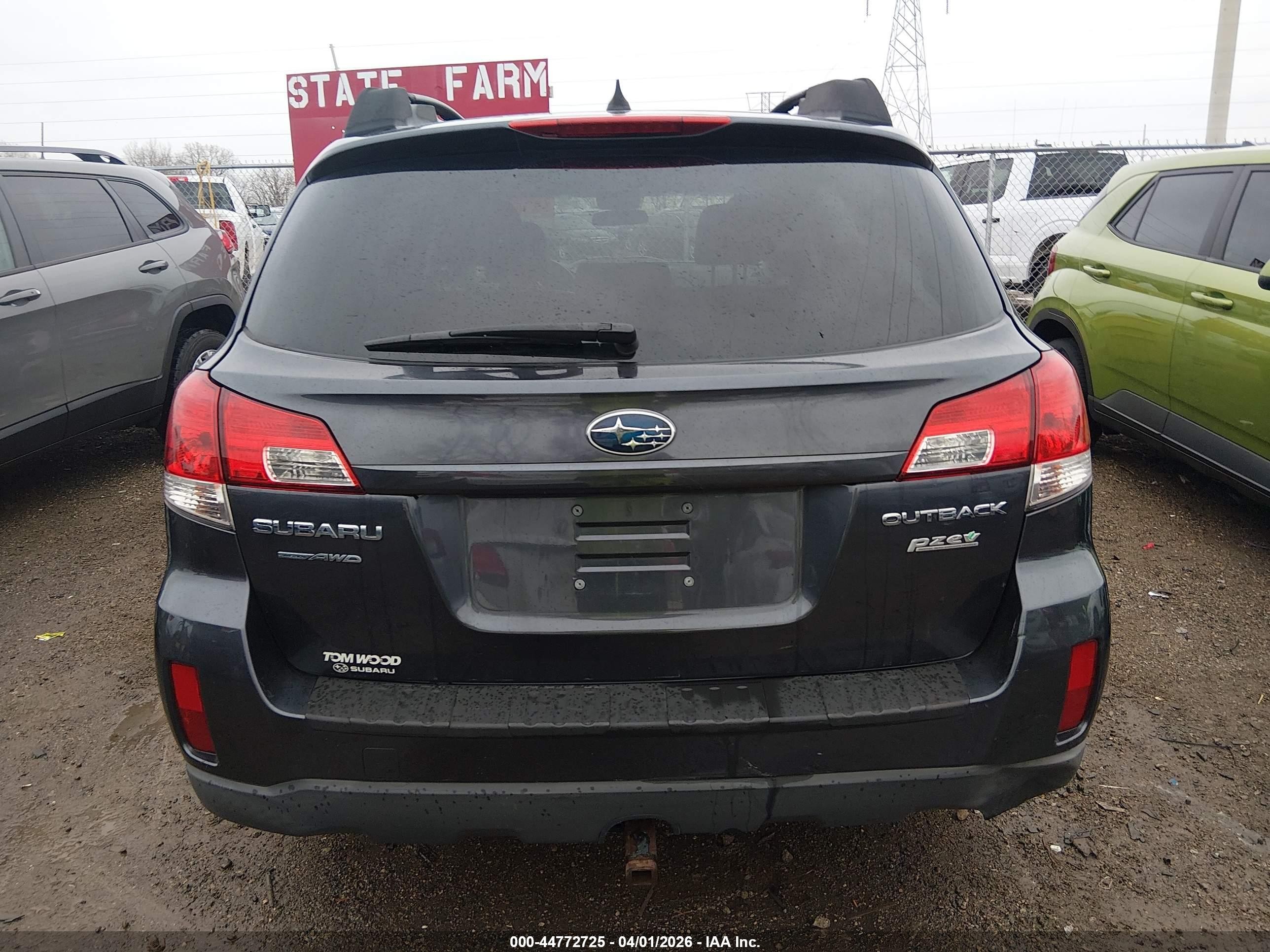 2011 Subaru Outback 2.5i Limited Gray vin: 4S4BRBJC2B3338919