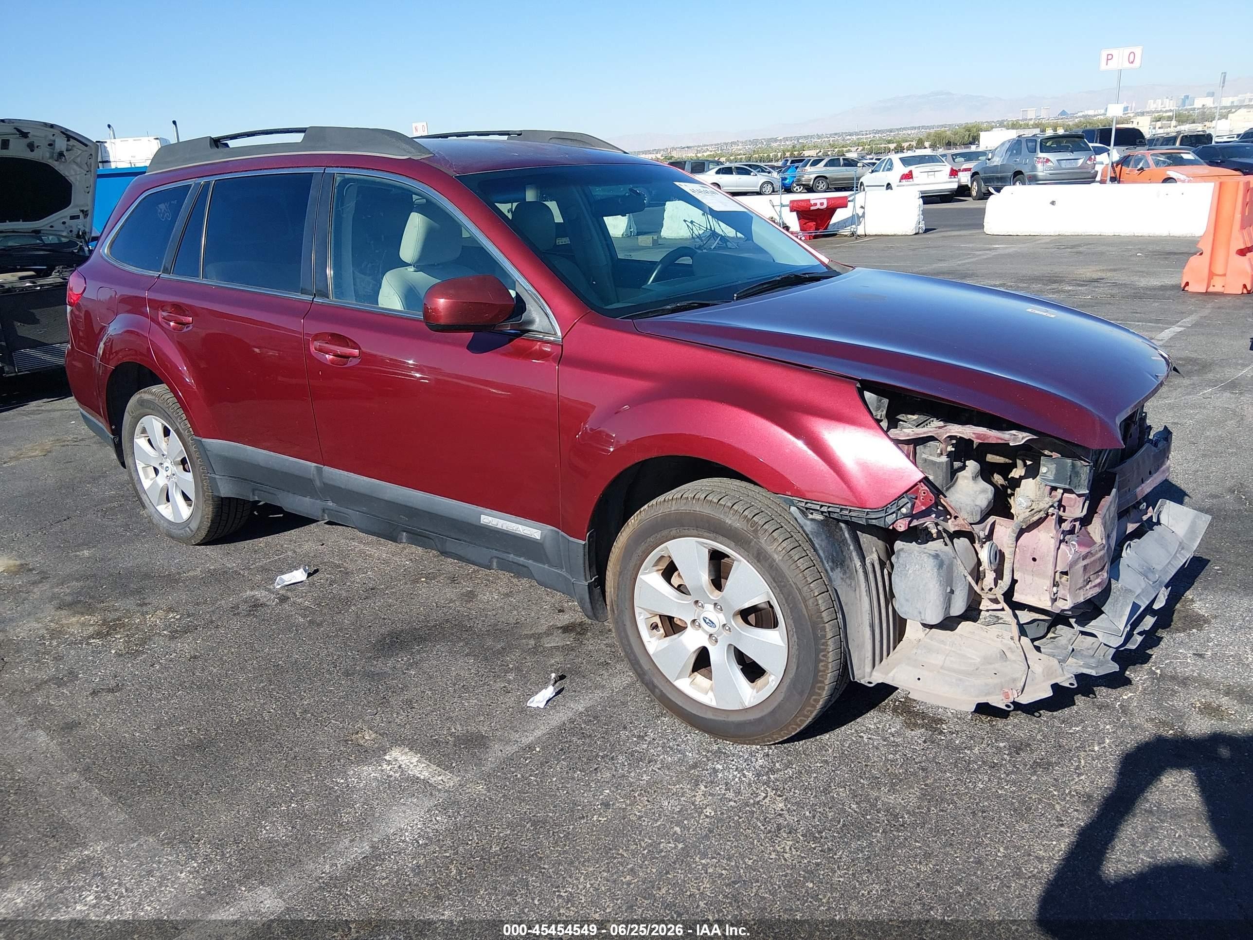 2011 Subaru Outback 2.5i Limited Maroon vin: 4S4BRBJC2B3428474