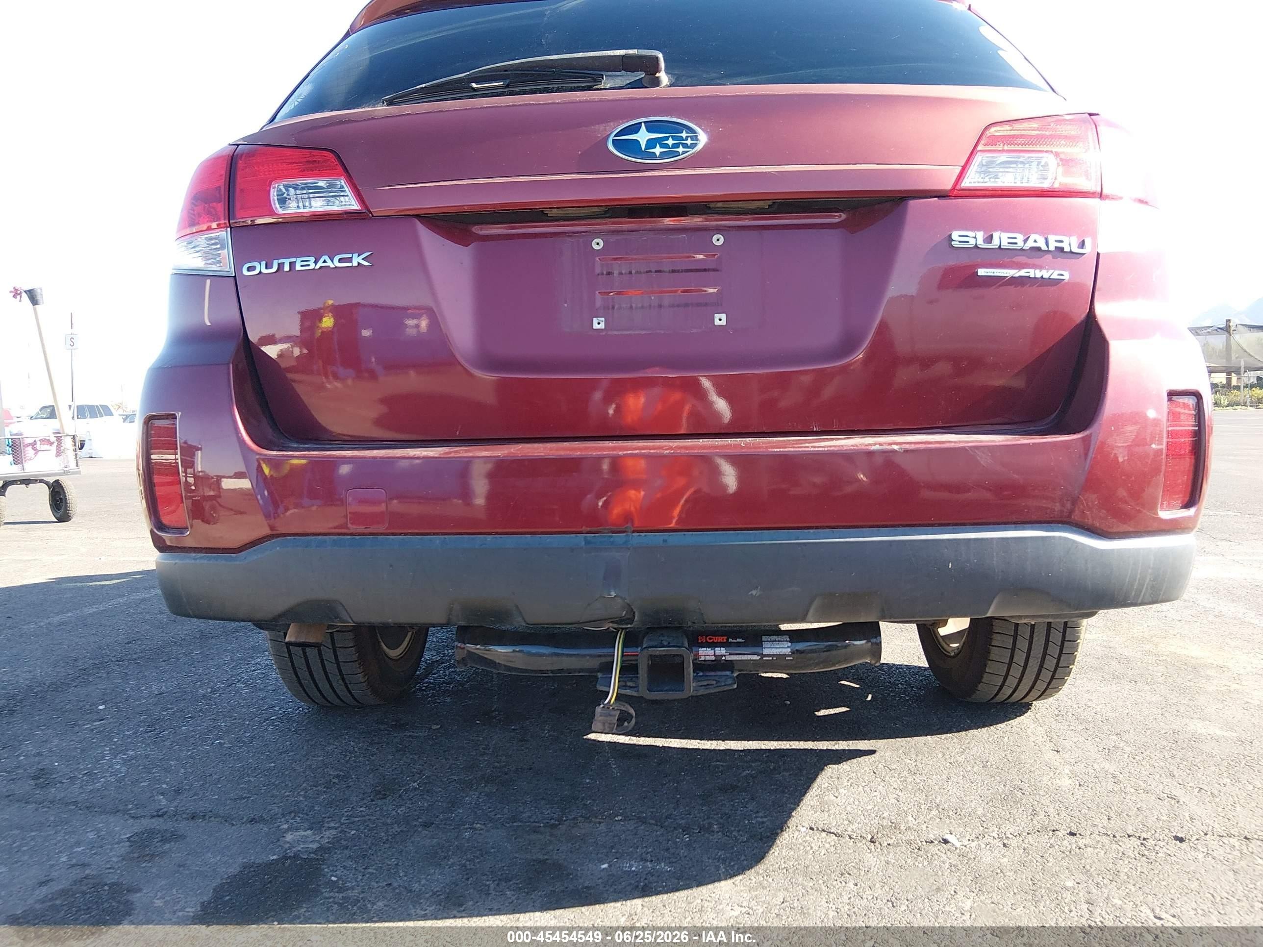 2011 Subaru Outback 2.5i Limited Maroon vin: 4S4BRBJC2B3428474