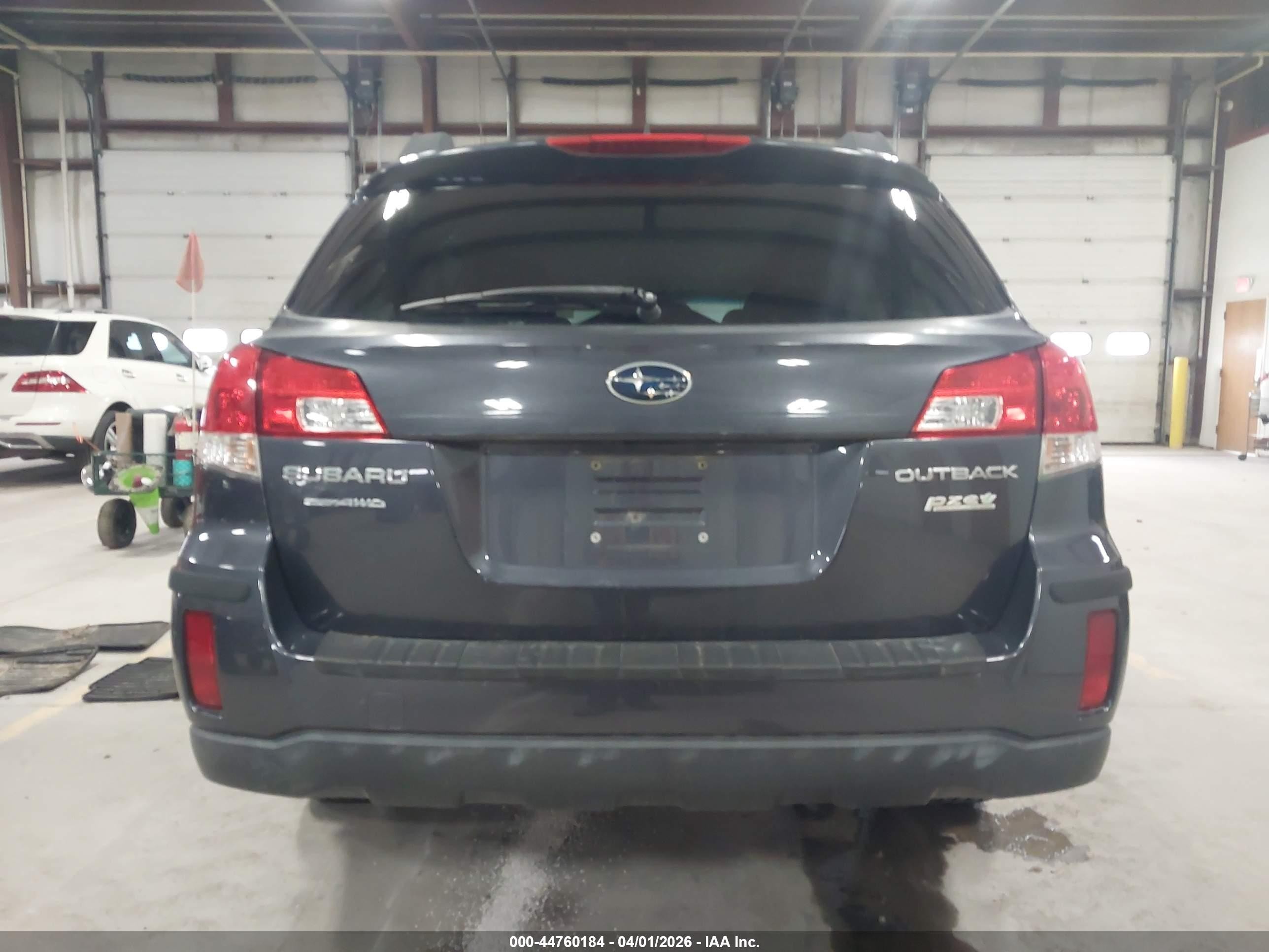 2012 Subaru Outback 2.5i Limited Gray vin: 4S4BRBJC3C3260300