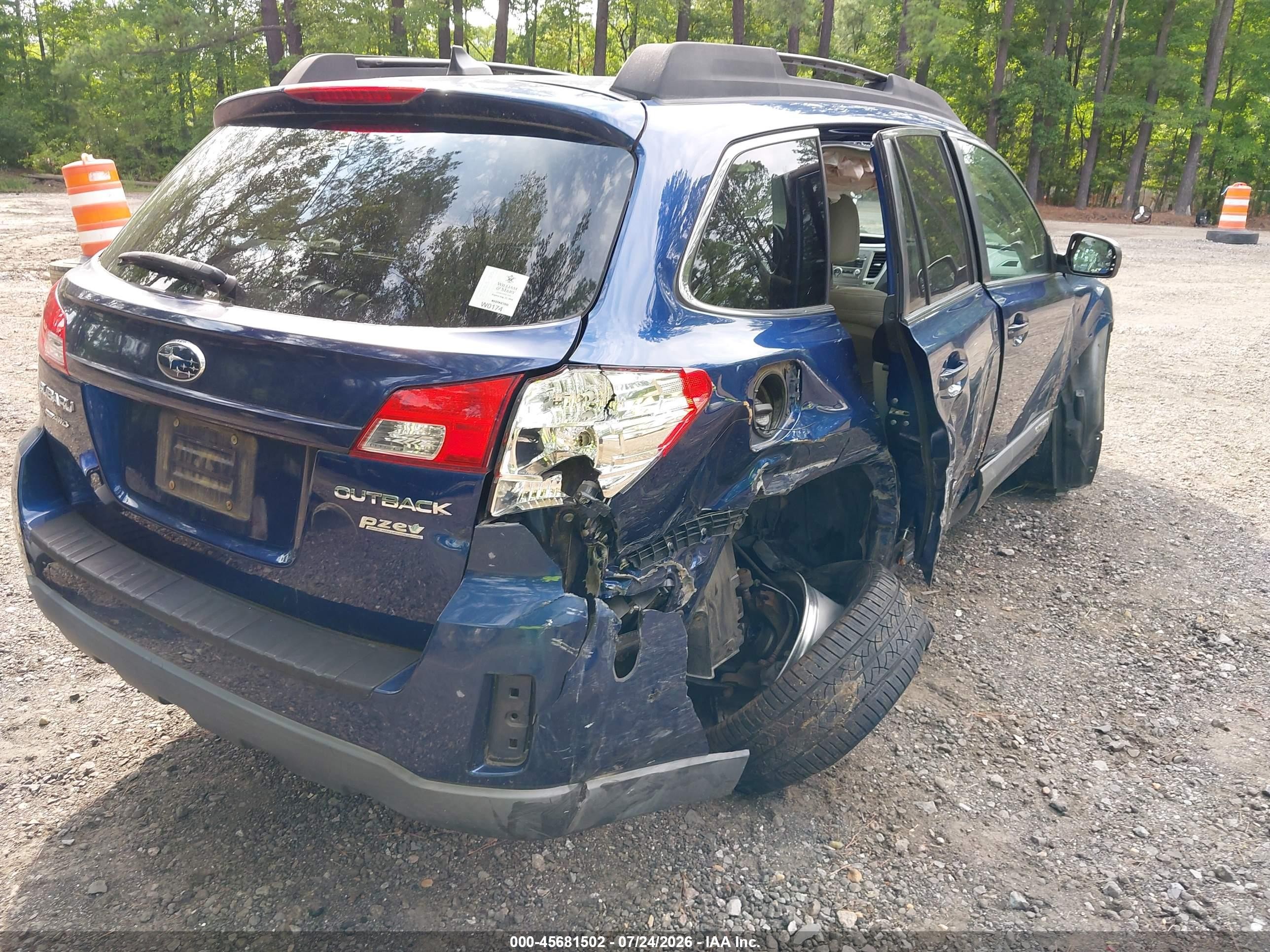 2011 Subaru Outback 2.5i Limited Blue vin: 4S4BRBJC4B3358315