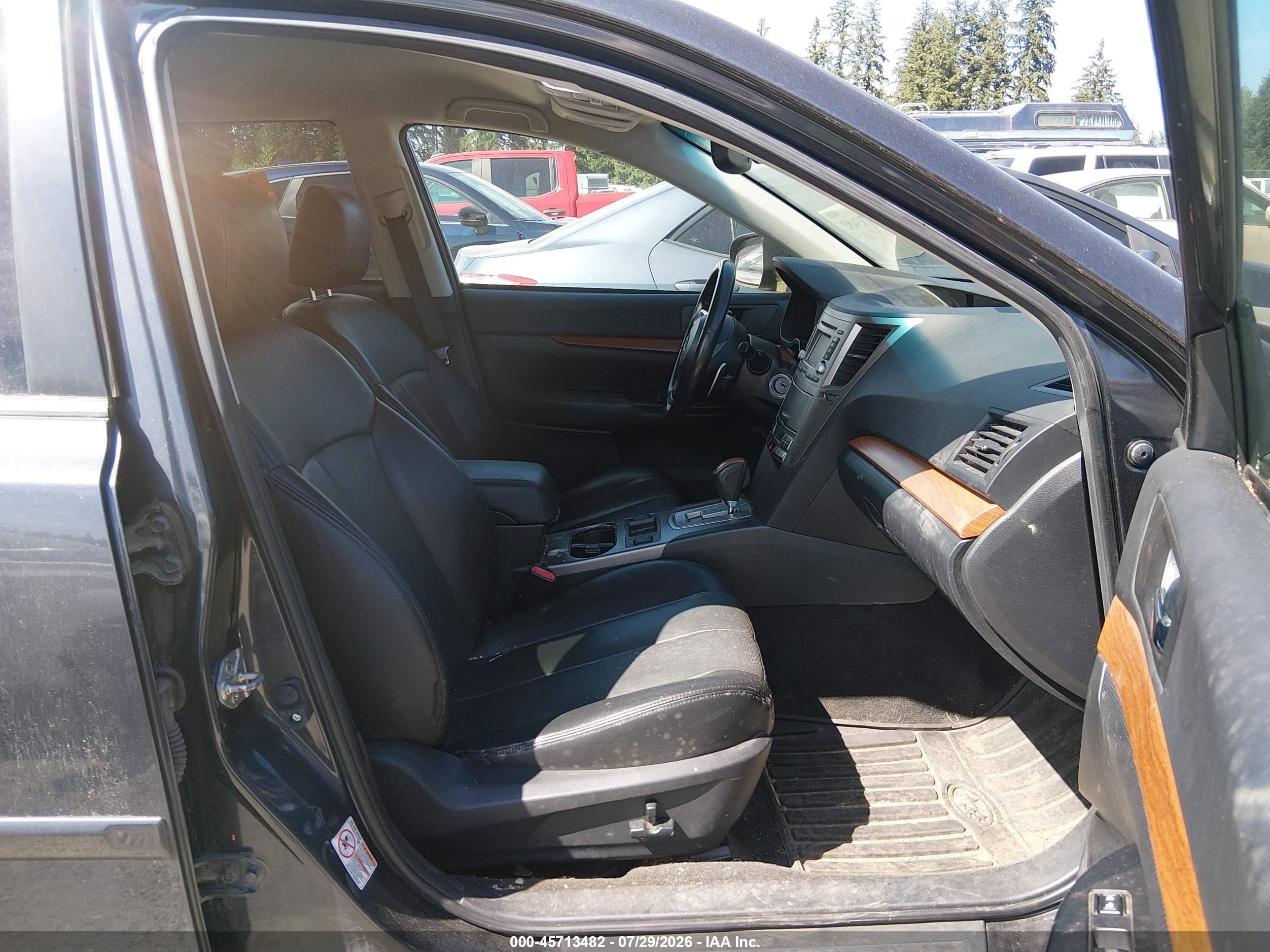 2013 Subaru Outback 2.5i Limited Серый vin: 4S4BRBJC4D3253759