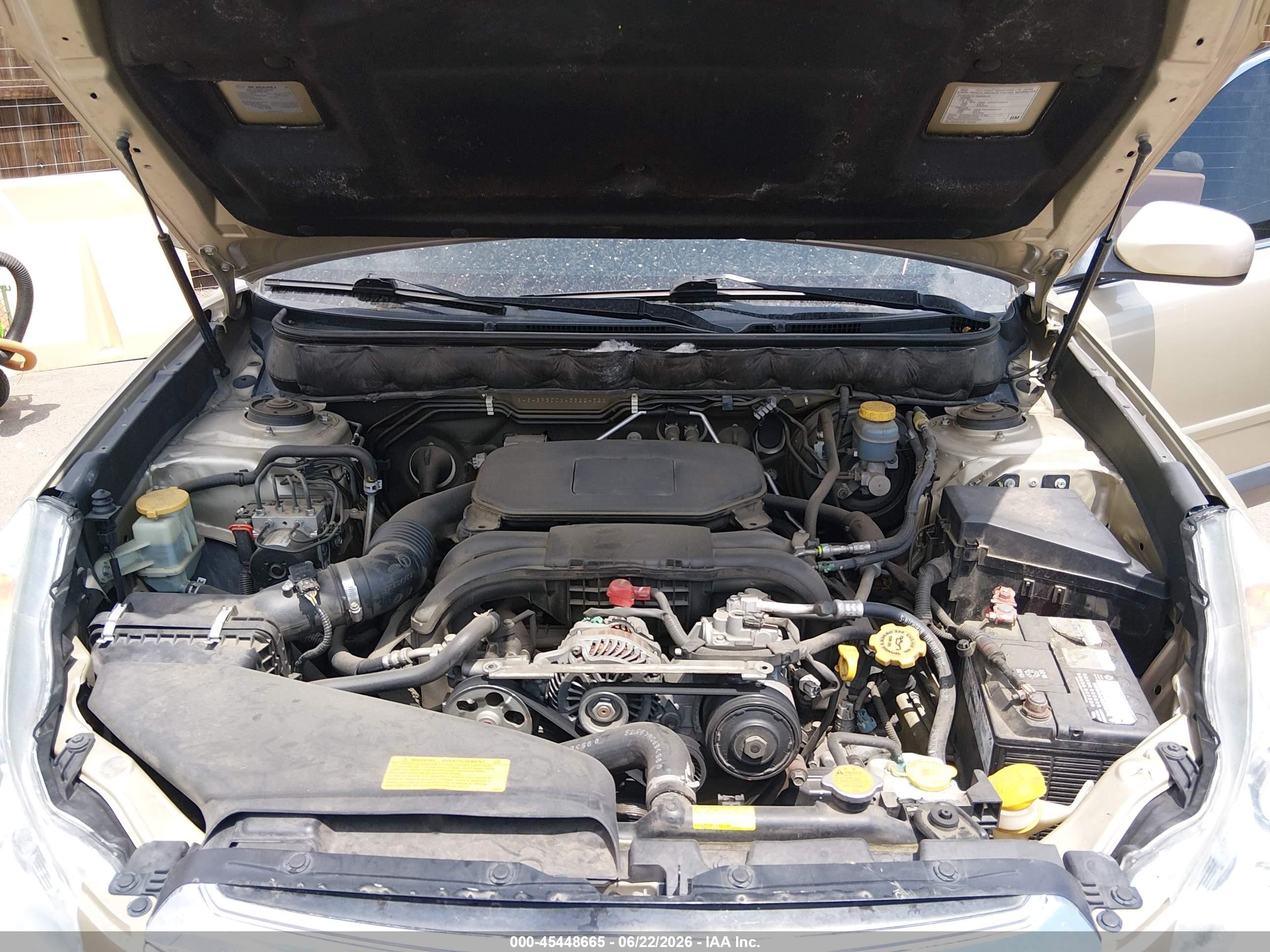 2010 Subaru Outback 2.5i Limited Gold vin: 4S4BRBJC6A3322432