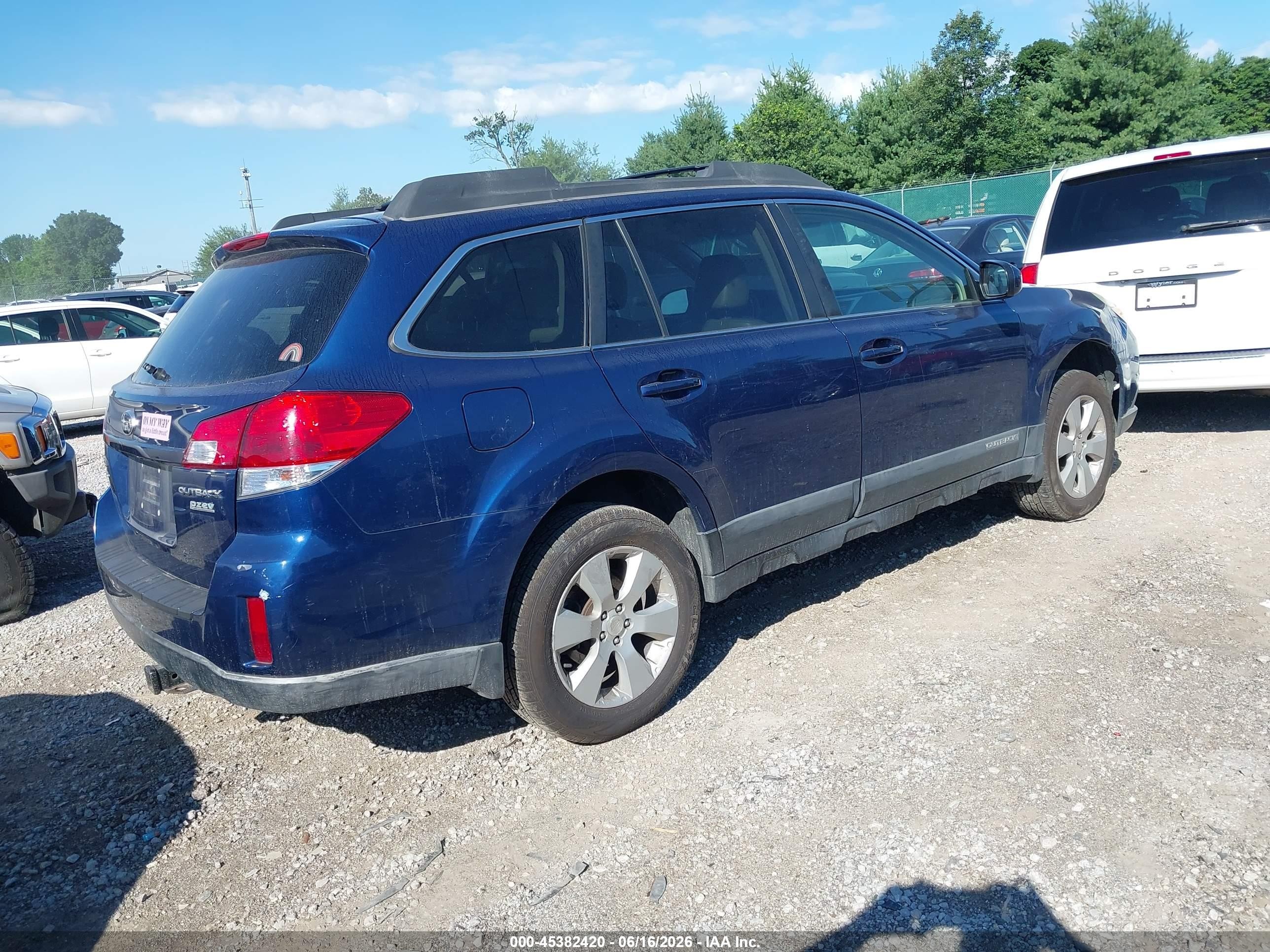 2010 Subaru Outback 2.5i Limited Blue vin: 4S4BRBJC7A3377973