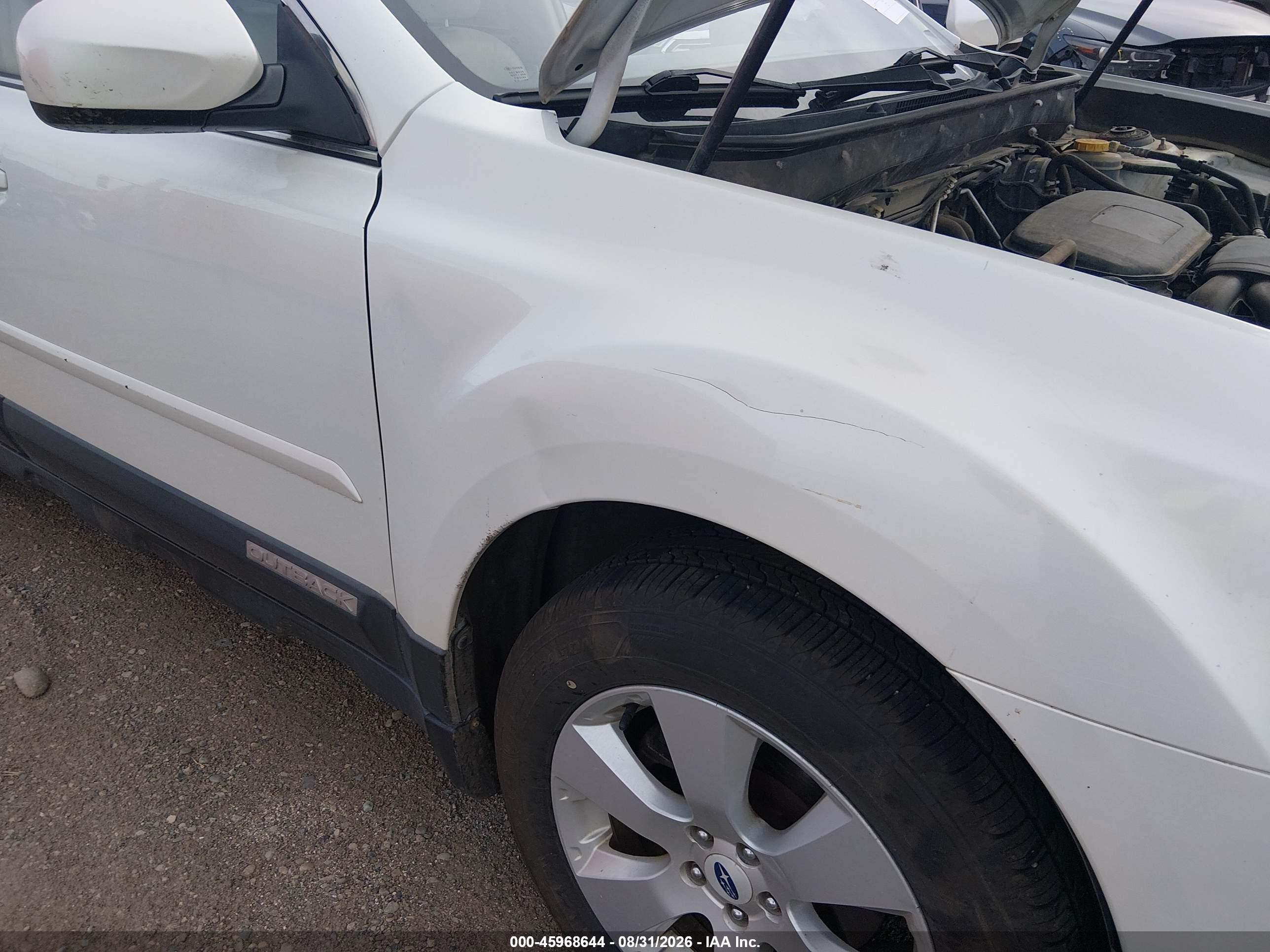 2011 Subaru Outback 2.5i Limited White vin: 4S4BRBJC7B3430933