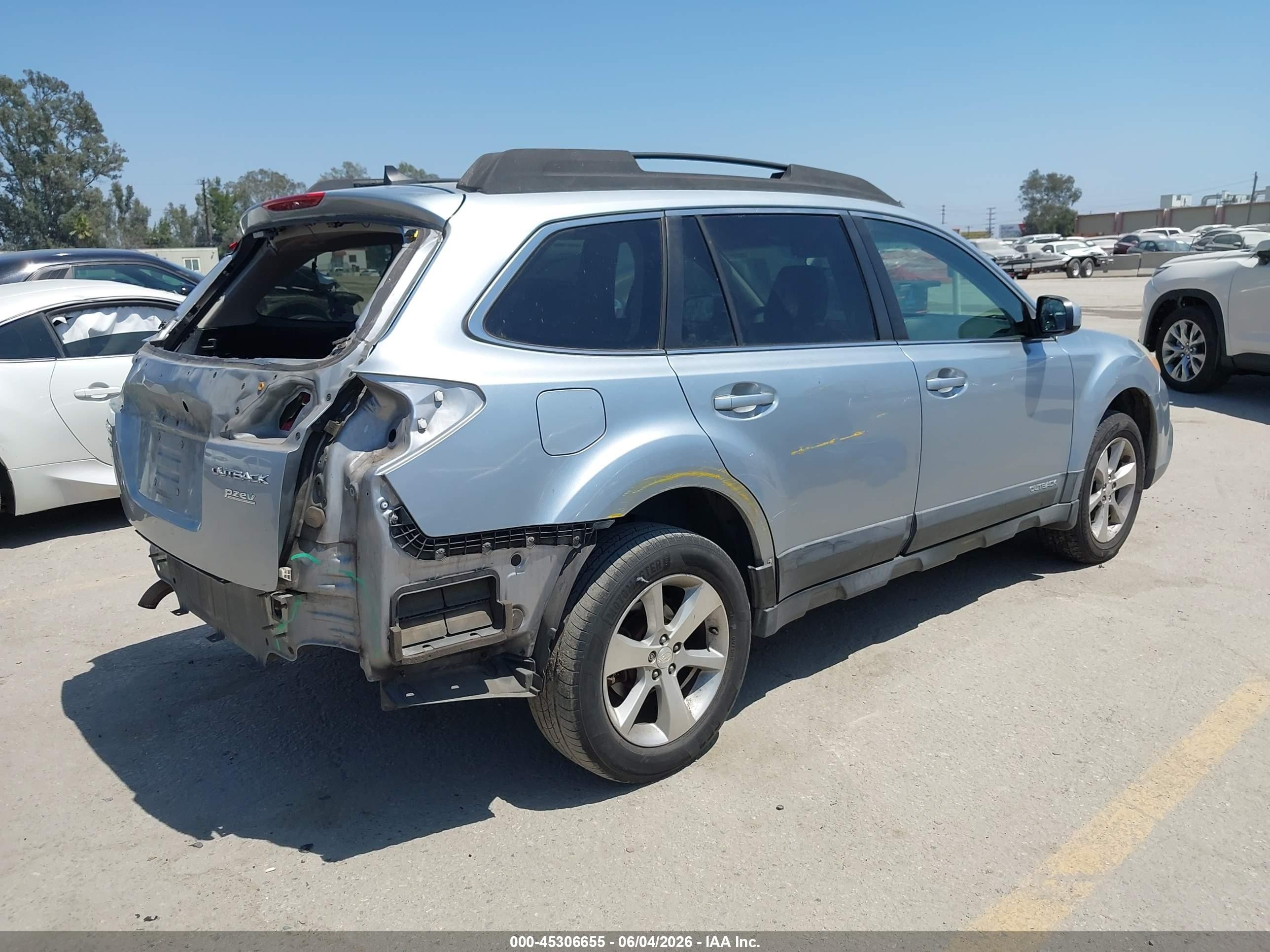 2013 Subaru Outback 2.5i Limited Light Blue vin: 4S4BRBJC7D3216172