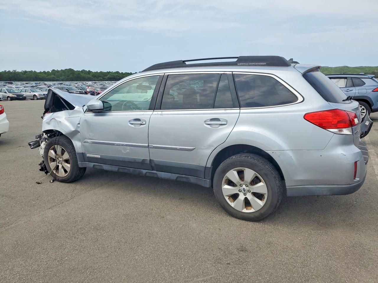 2012 Subaru Outback 2.5i Limited Серый vin: 4S4BRBJC9C3299814