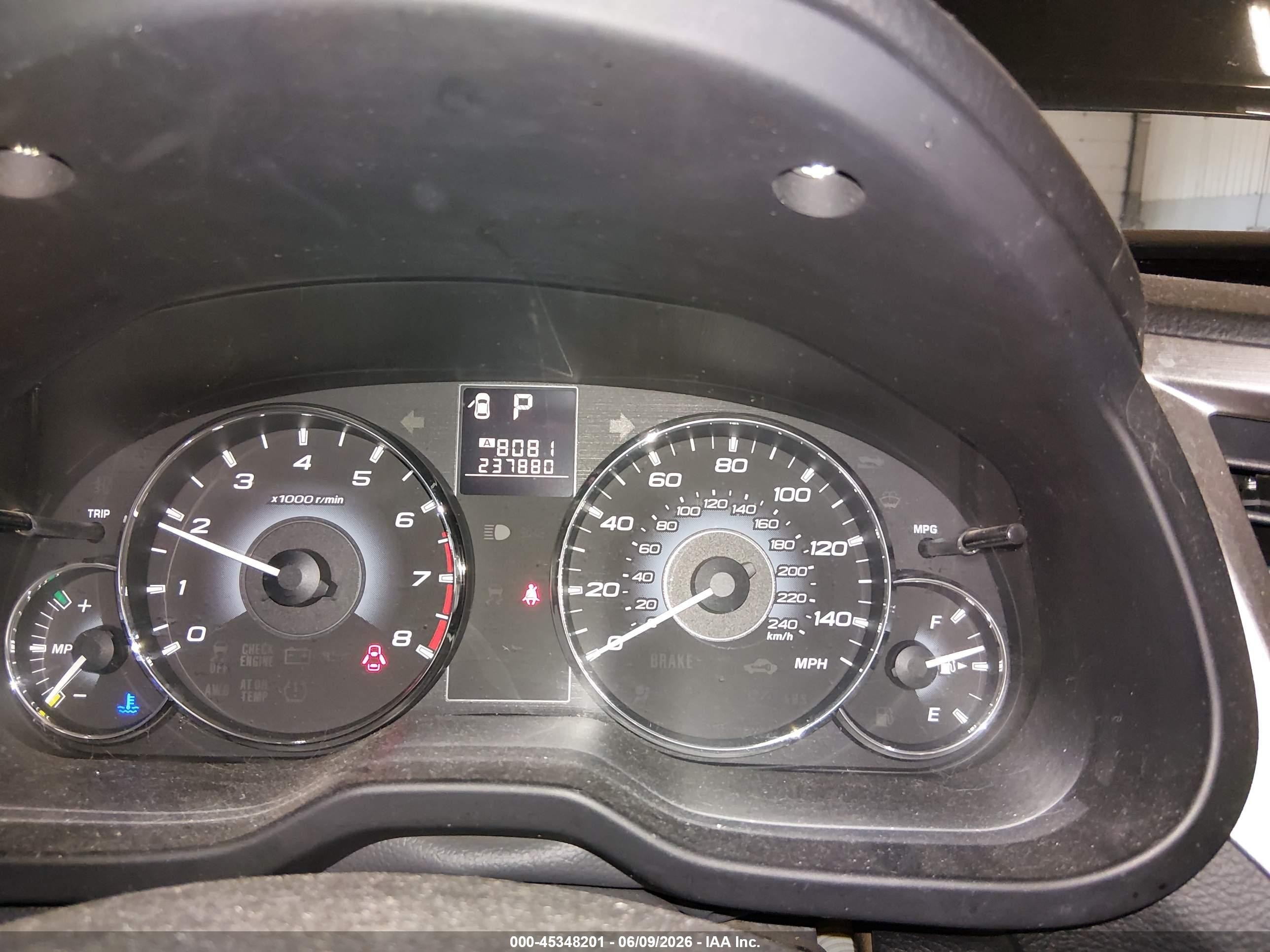2010 Subaru Outback 2.5i Limited Gray vin: 4S4BRBKC0A3348751
