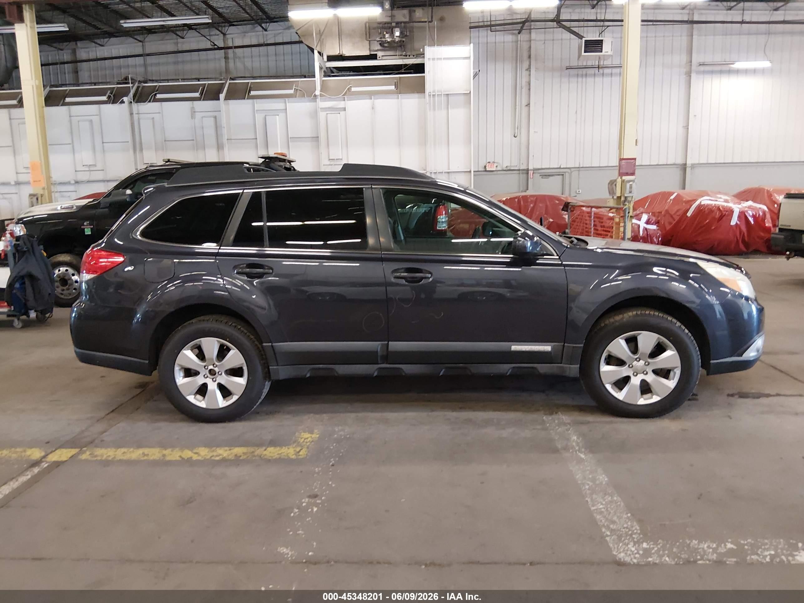 2010 Subaru Outback 2.5i Limited Gray vin: 4S4BRBKC0A3348751