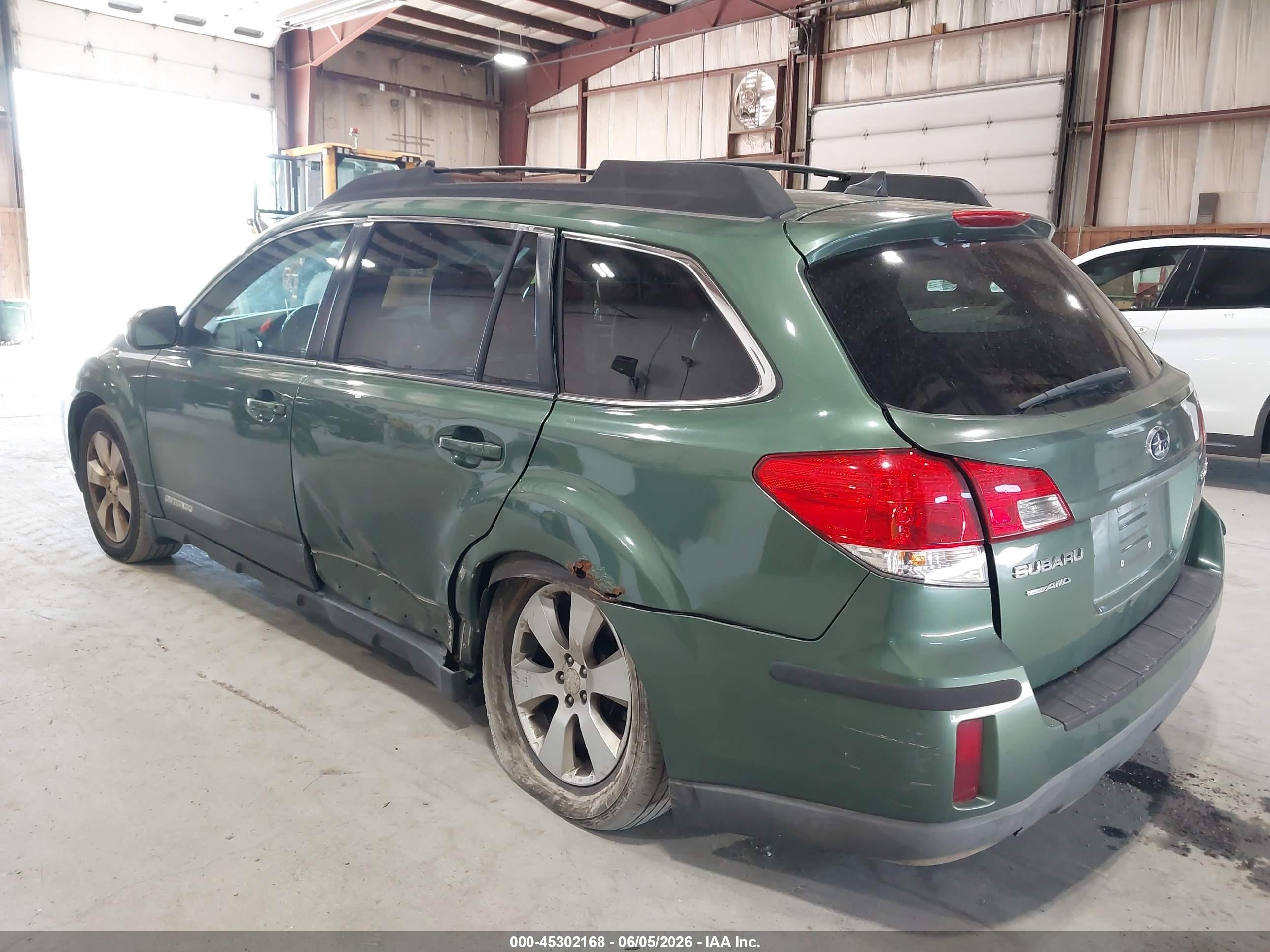 2011 Subaru Outback 2.5i Limited Green vin: 4S4BRBKC0B3390547