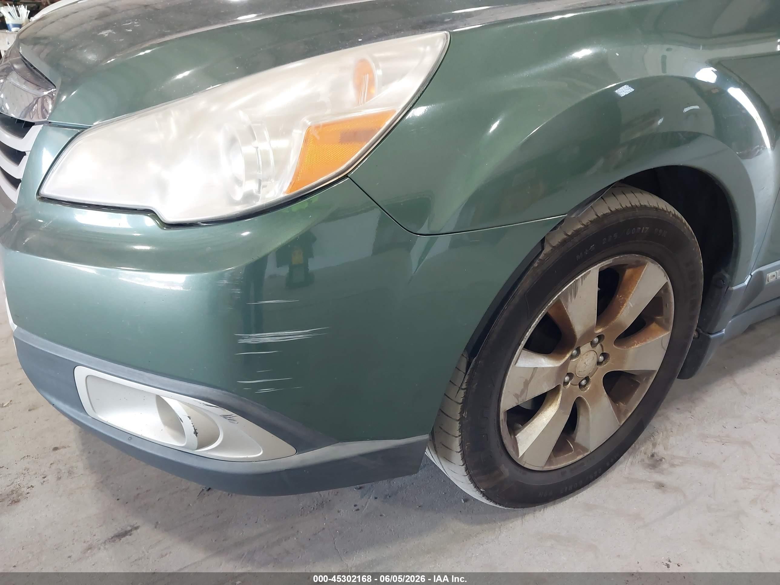 2011 Subaru Outback 2.5i Limited Green vin: 4S4BRBKC0B3390547