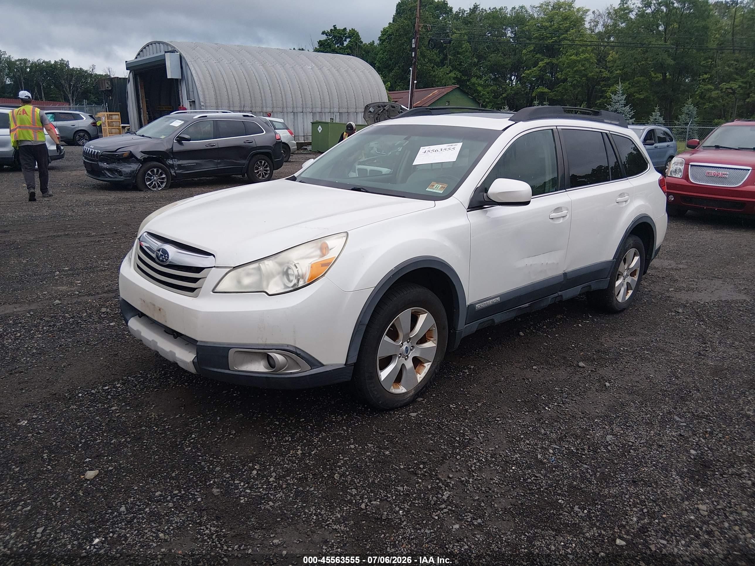 2012 Subaru Outback 2.5i Limited Белый vin: 4S4BRBKC0C3214048