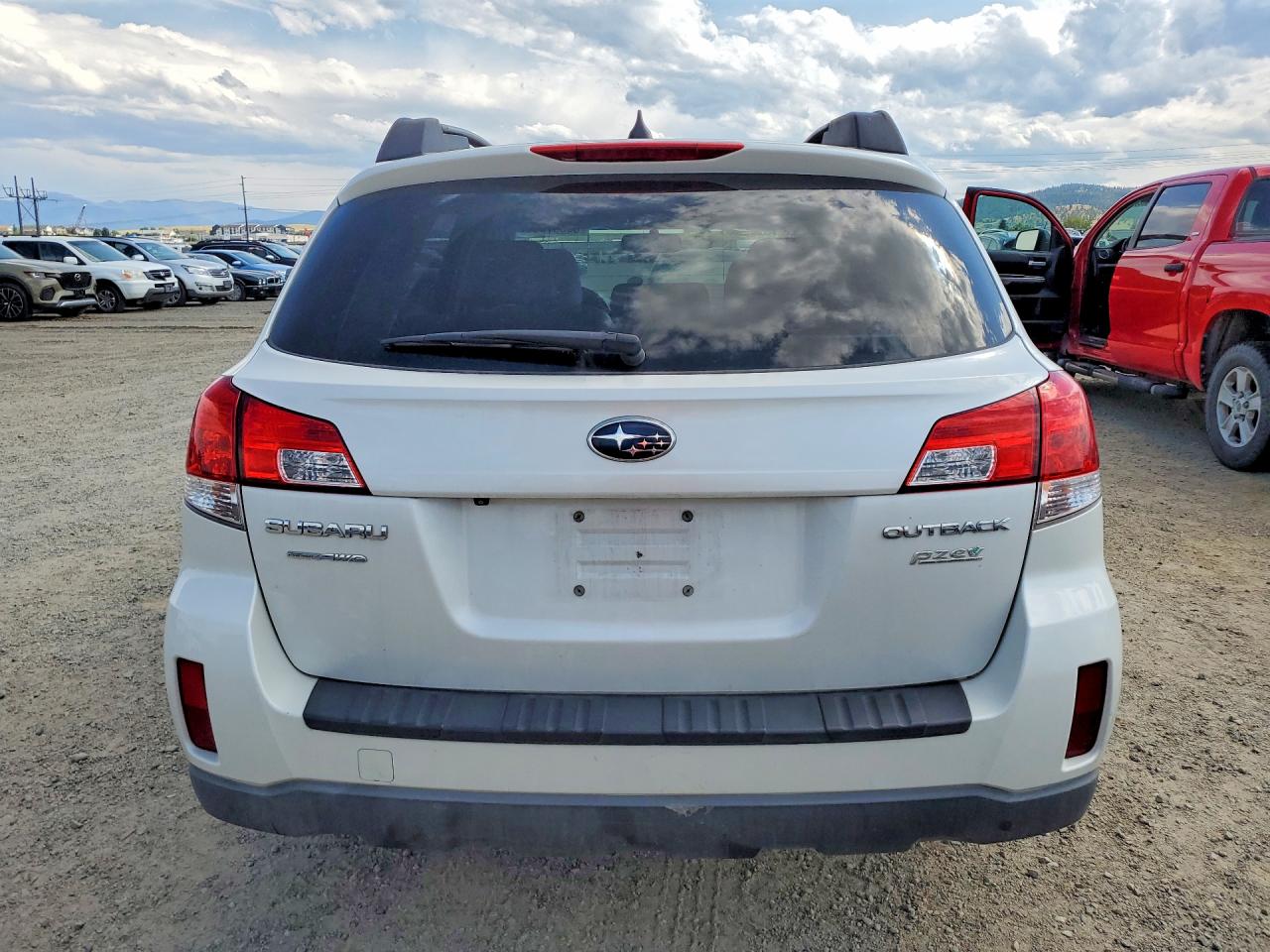 2012 Subaru Outback 2.5i Limited Белый vin: 4S4BRBKC0C3234073