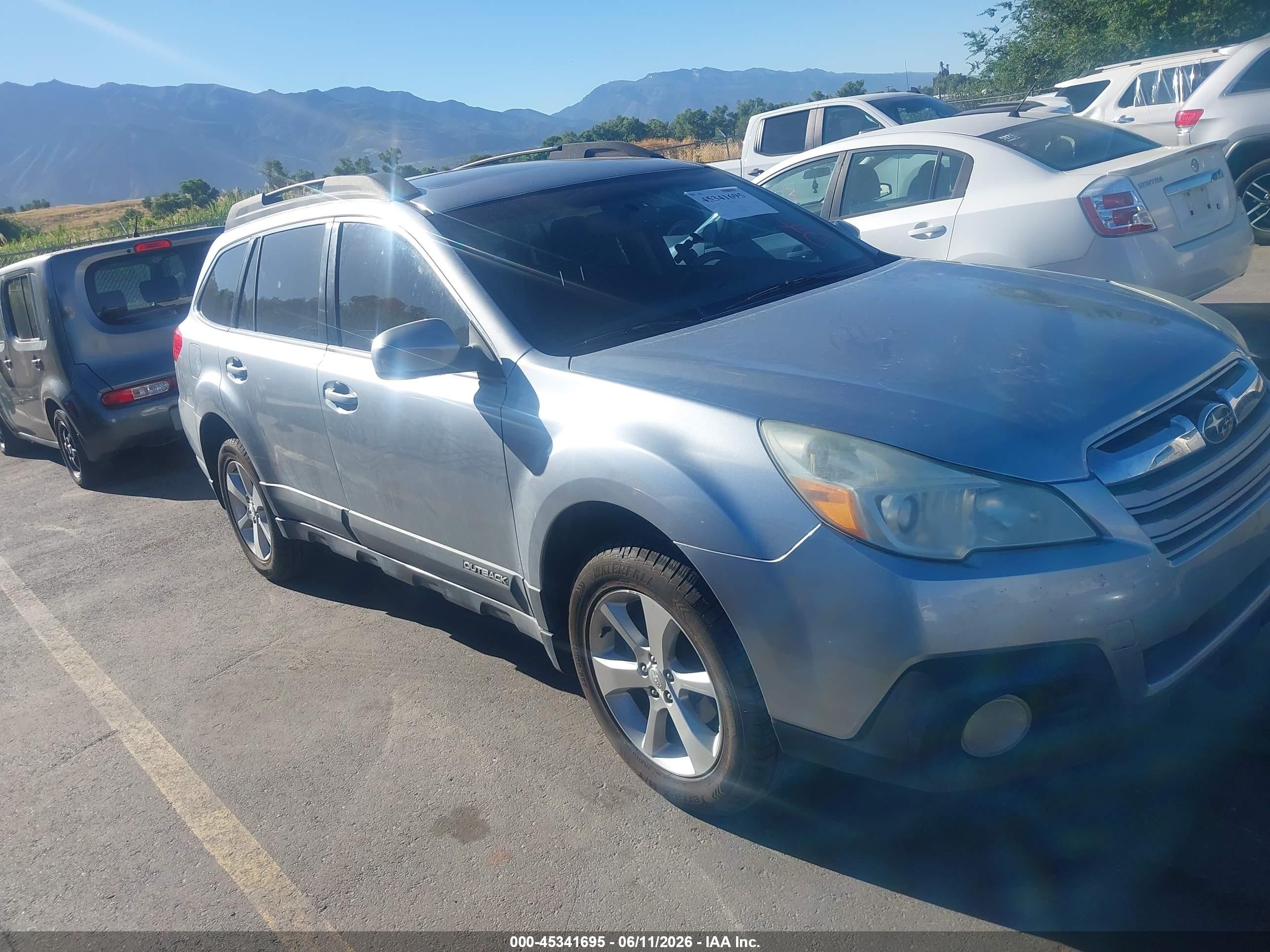 2013 Subaru Outback 2.5i Limited Черный vin: 4S4BRBKC0D3209840
