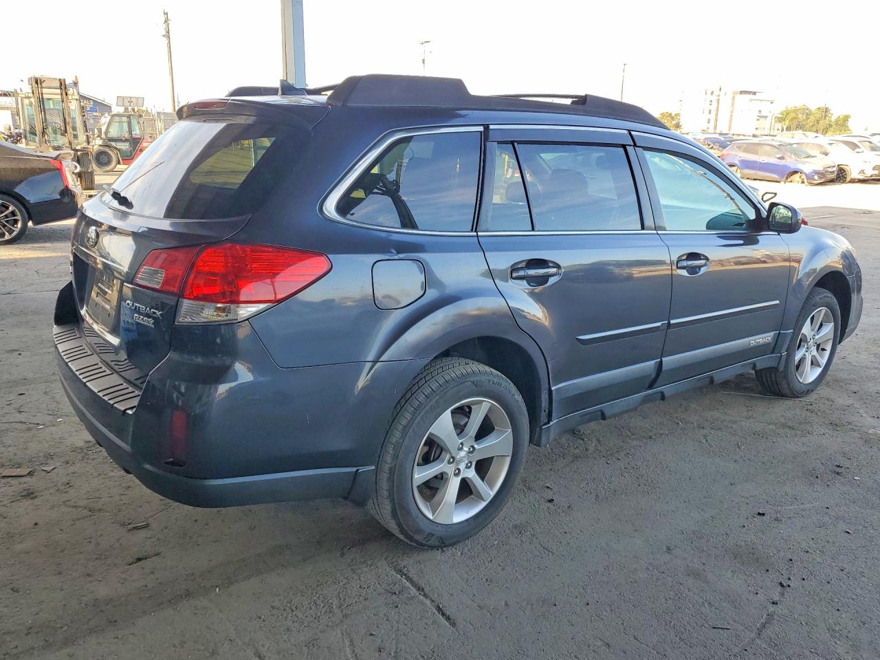 2013 Subaru Outback 2.5i Limited Gray vin: 4S4BRBKC0D3232650