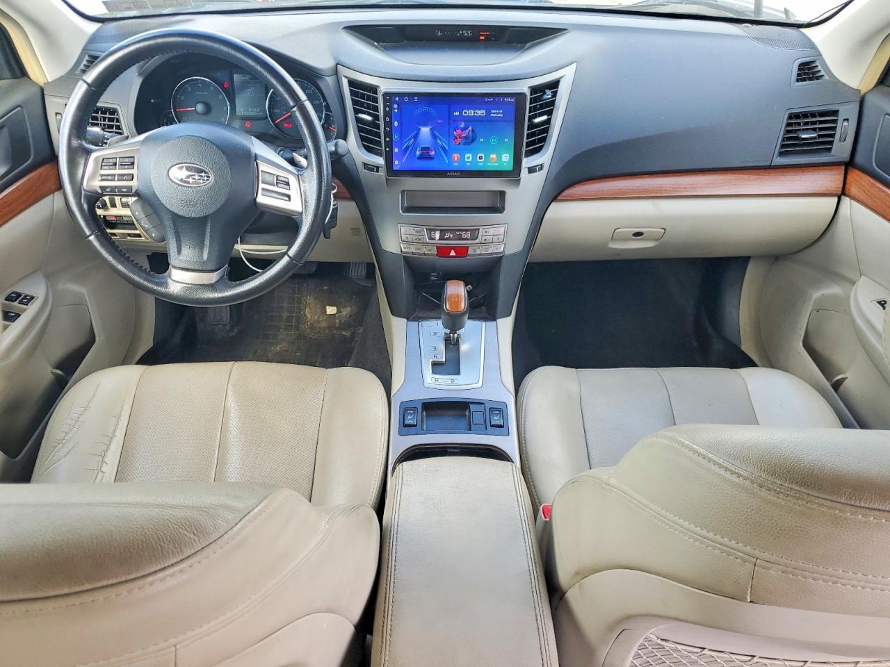 2013 Subaru Outback 2.5i Limited White vin: 4S4BRBKC0D3289723