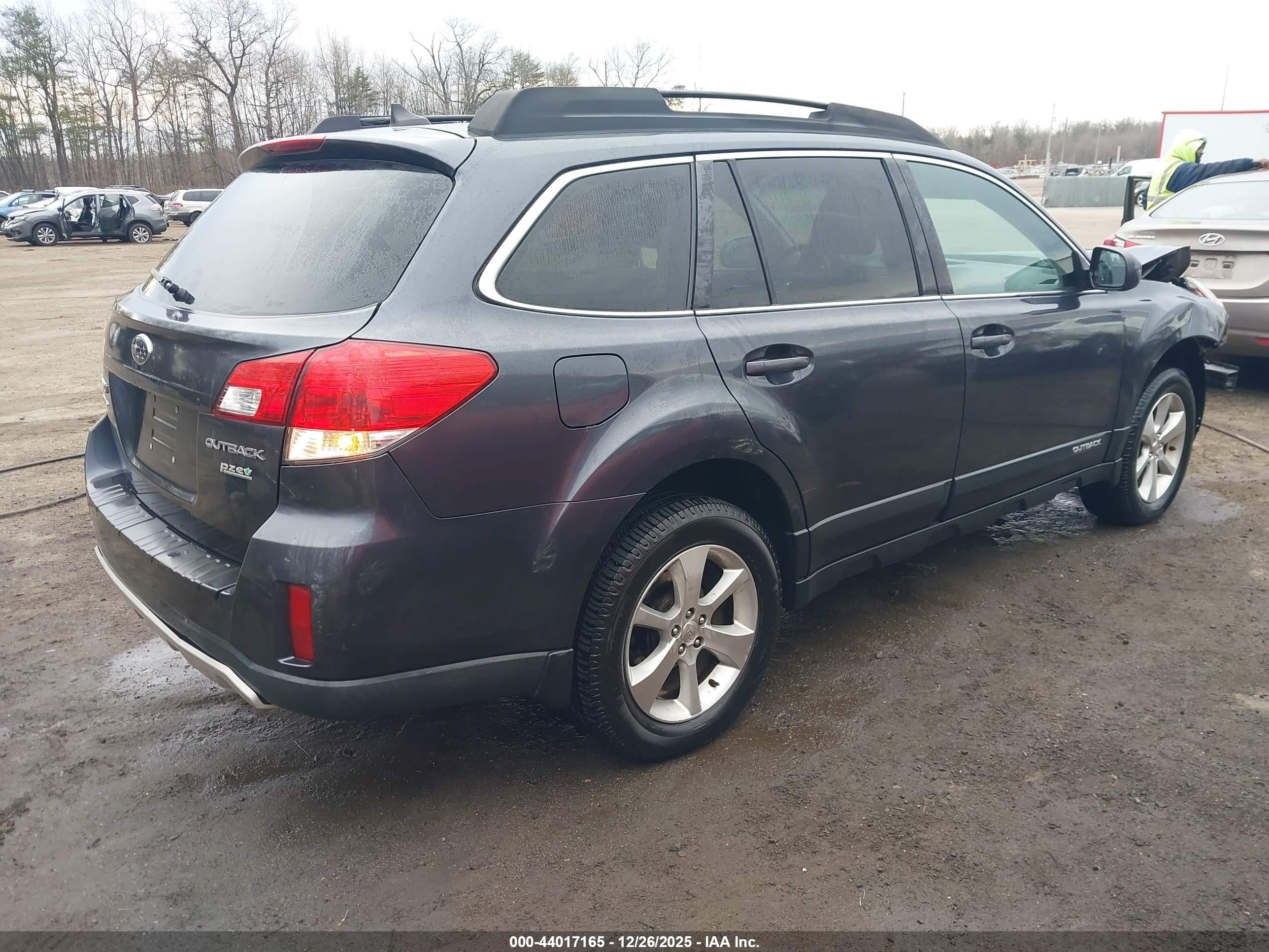 2013 Subaru Outback 2.5i Limited Gray vin: 4S4BRBKC0D3290788