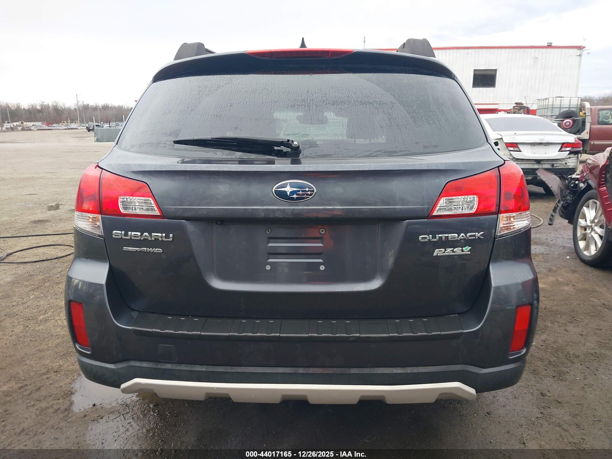 2013 Subaru Outback 2.5i Limited Gray vin: 4S4BRBKC0D3290788