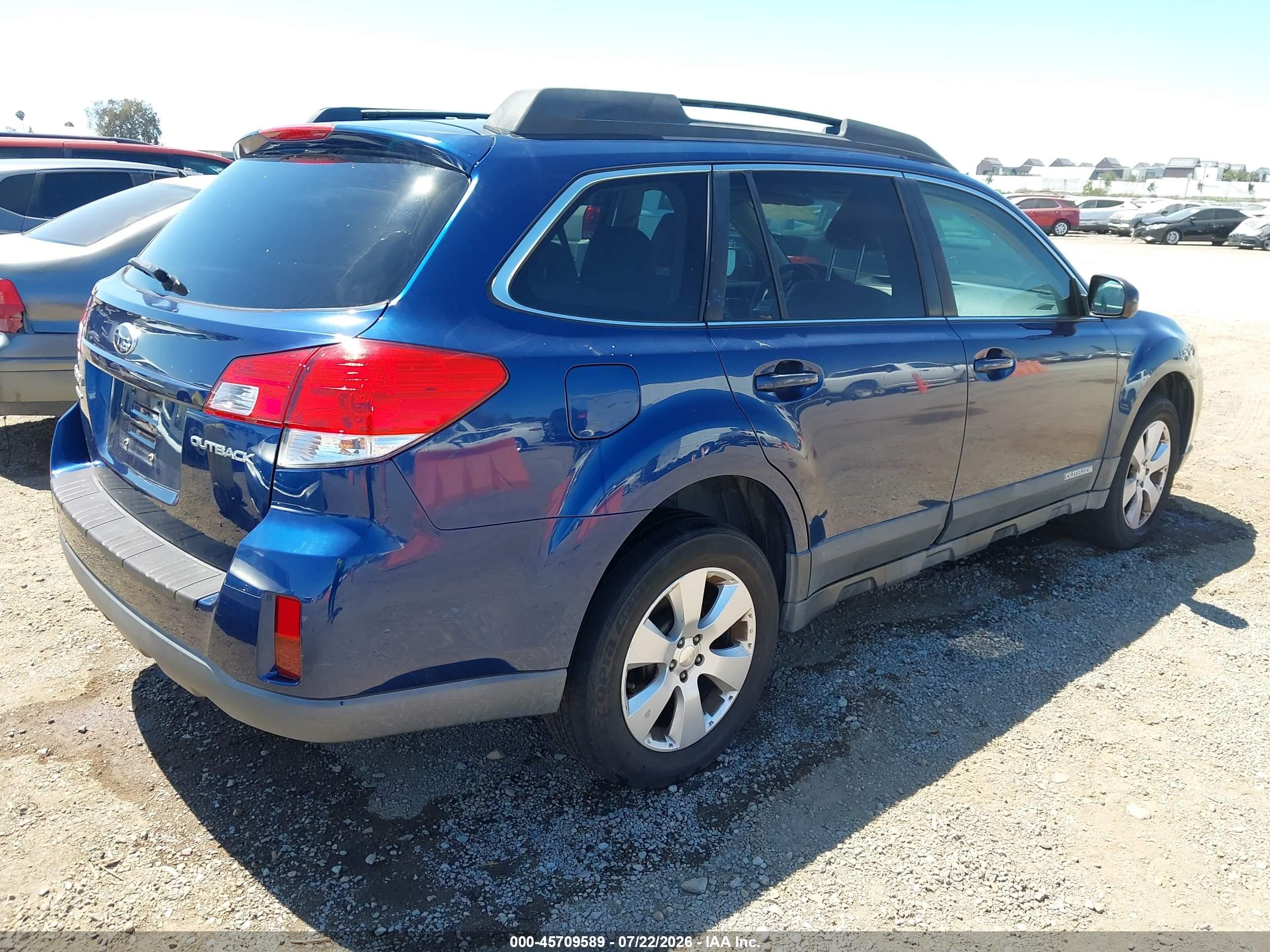 2010 Subaru Outback 2.5i Limited Синий vin: 4S4BRBKC1A3369611