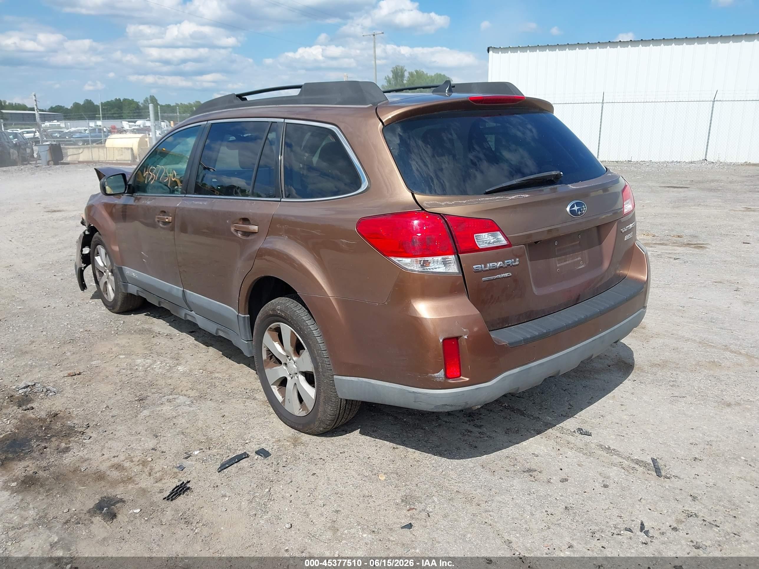 2011 Subaru Outback 2.5i Limited Brown vin: 4S4BRBKC1B3390377