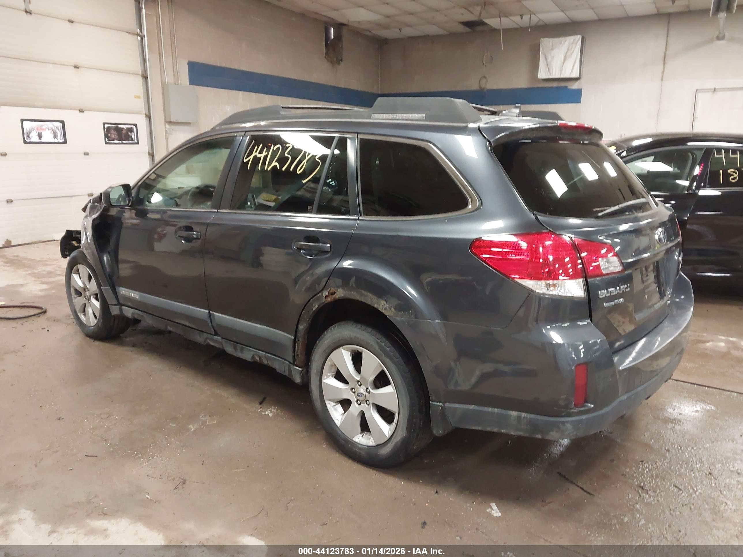2011 Subaru Outback 2.5i Limited Серый vin: 4S4BRBKC1B3425354