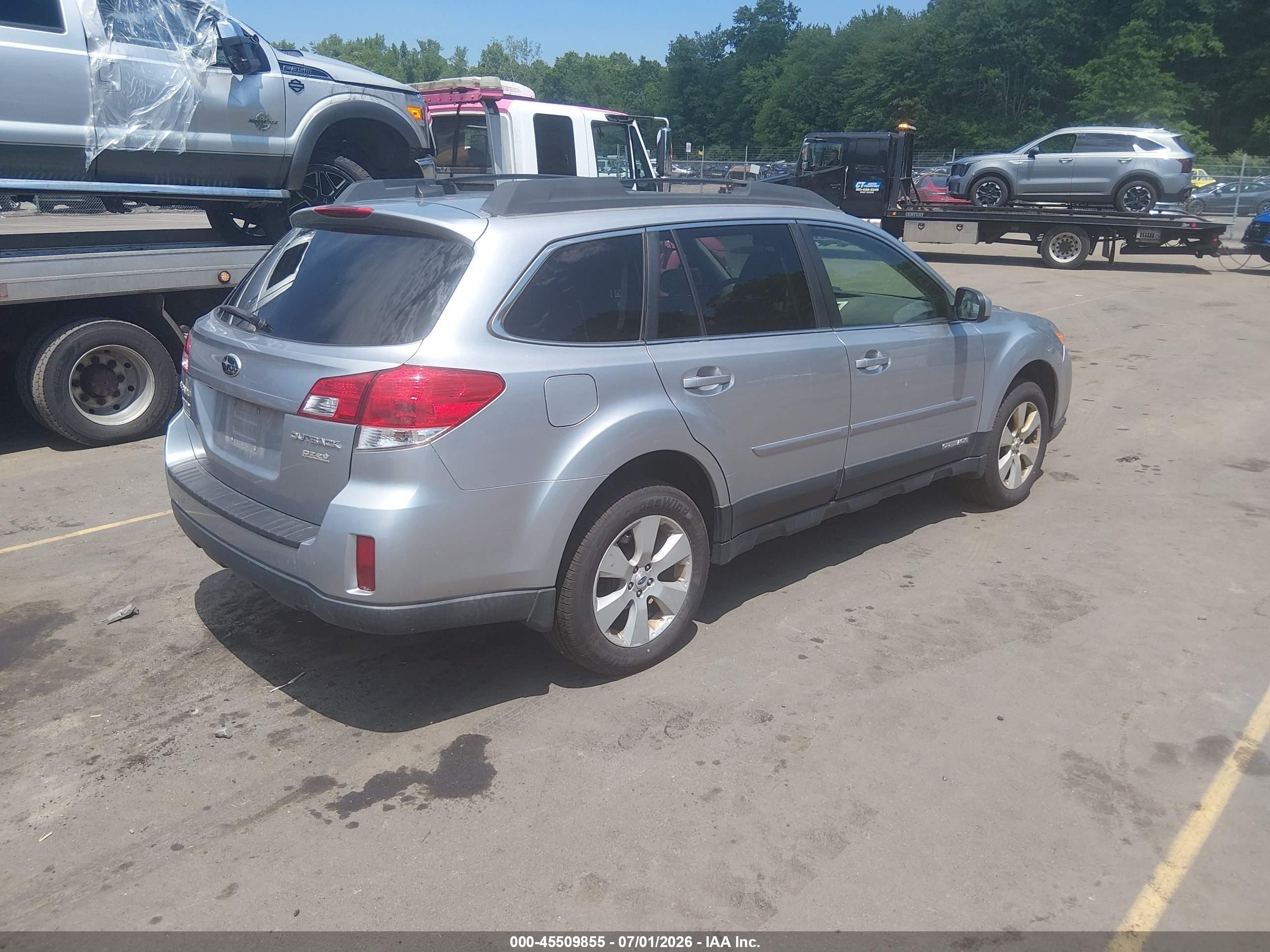 2012 Subaru Outback 2.5i Limited Silver vin: 4S4BRBKC1C3296680
