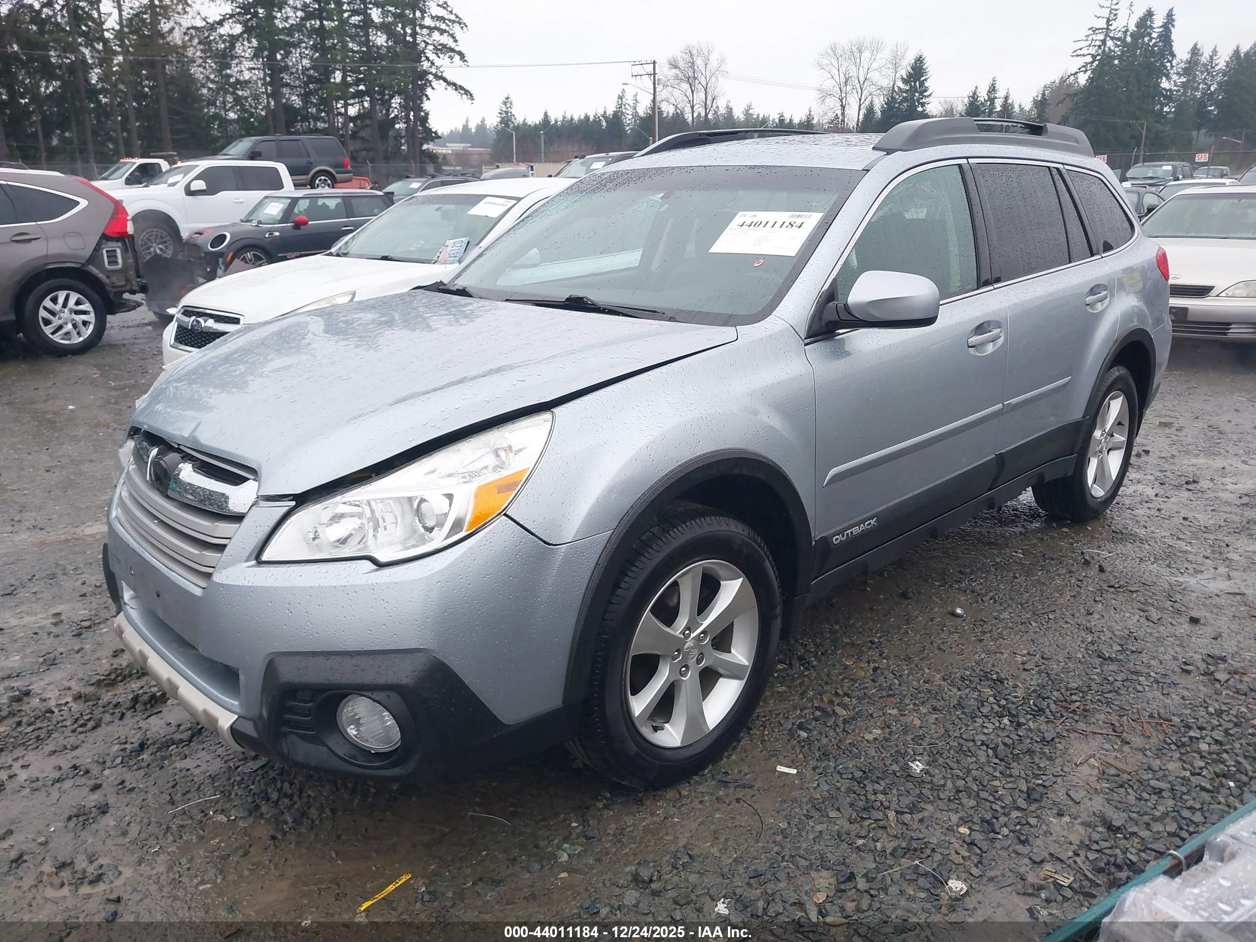 2013 Subaru Outback 2.5i Limited Silver vin: 4S4BRBKC1D3317979